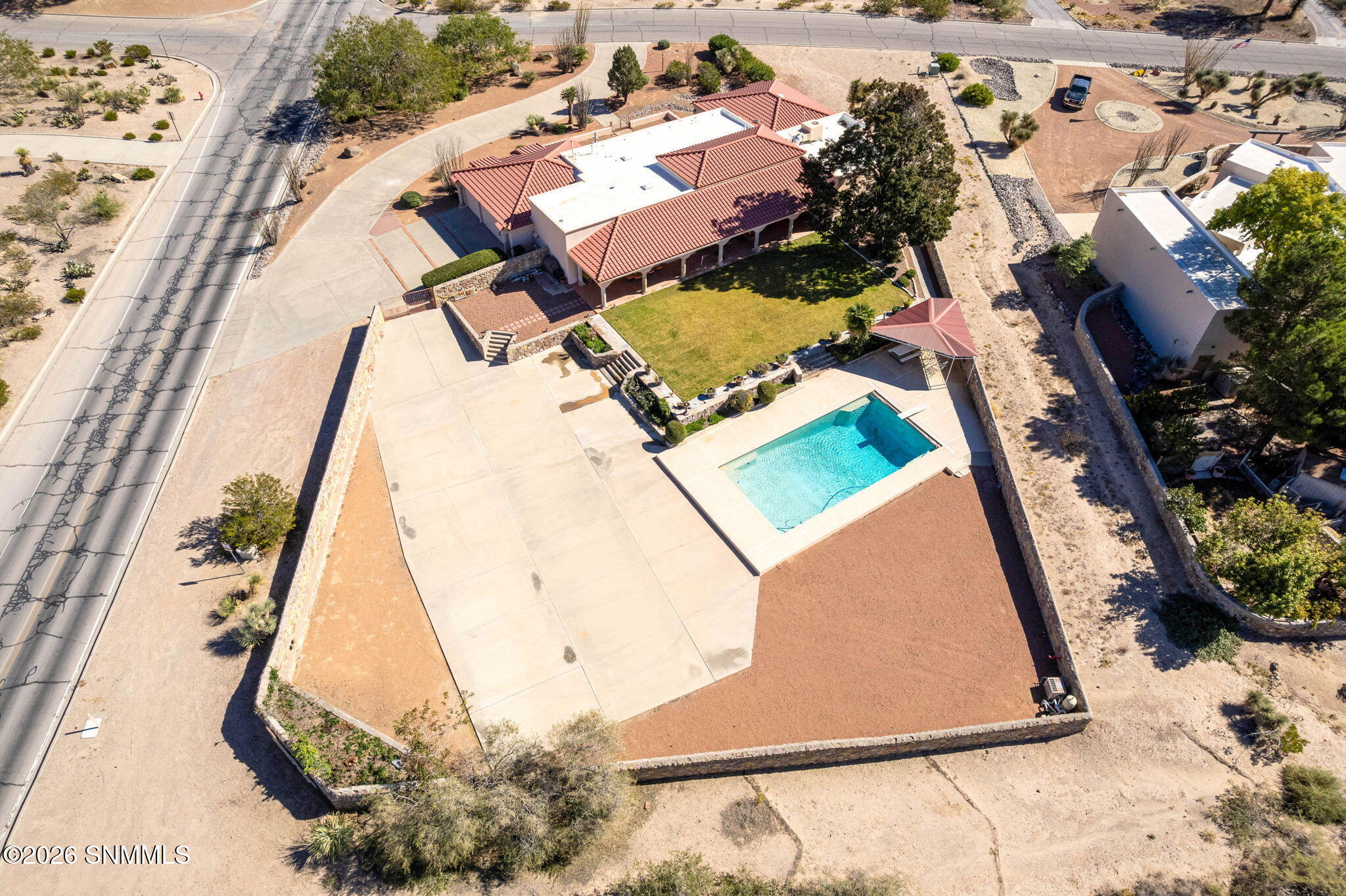 74-web-or-mls-Snappin Homes (Superstitio