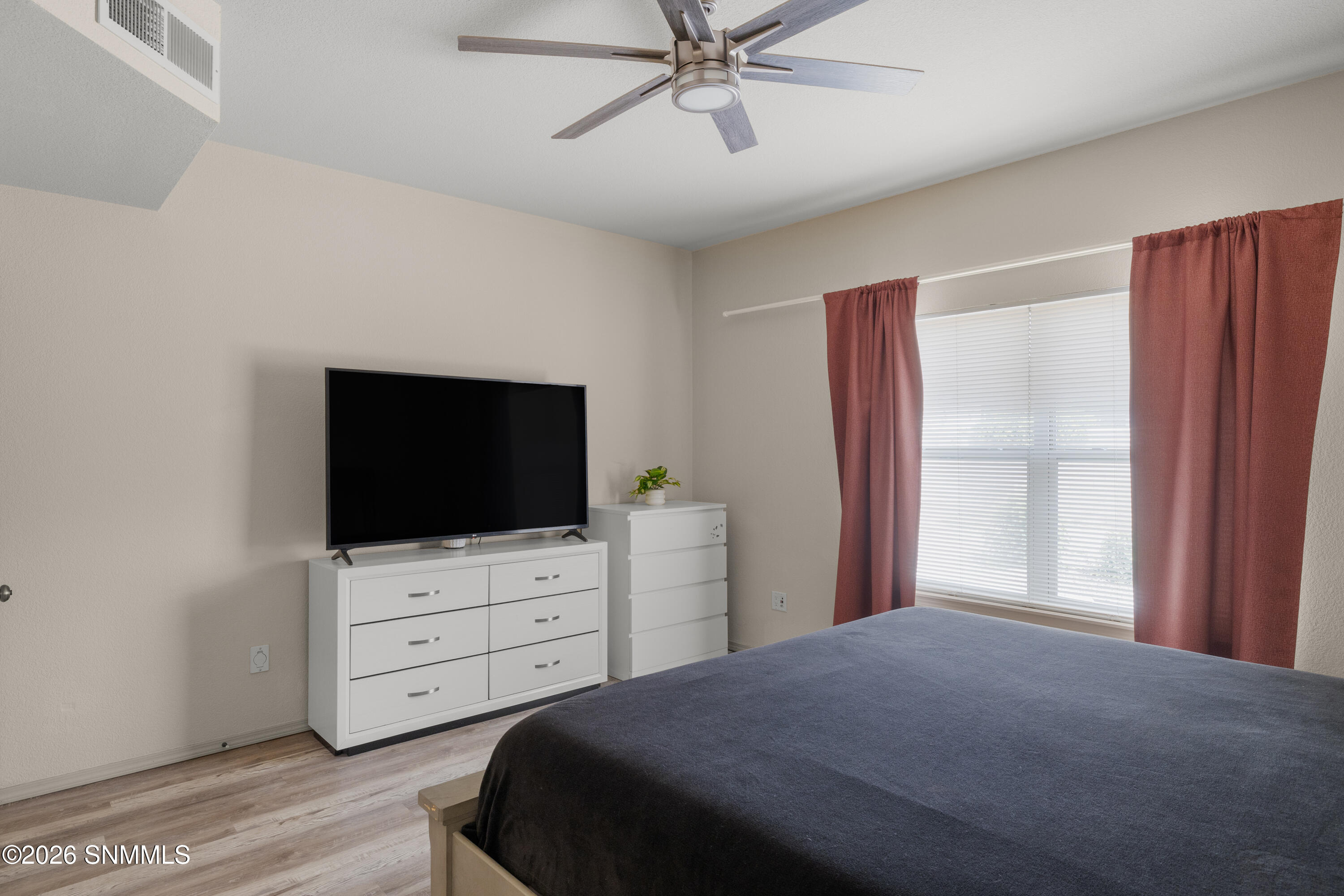 339-Cielo-Grande-MLS-Camera-Guy-17