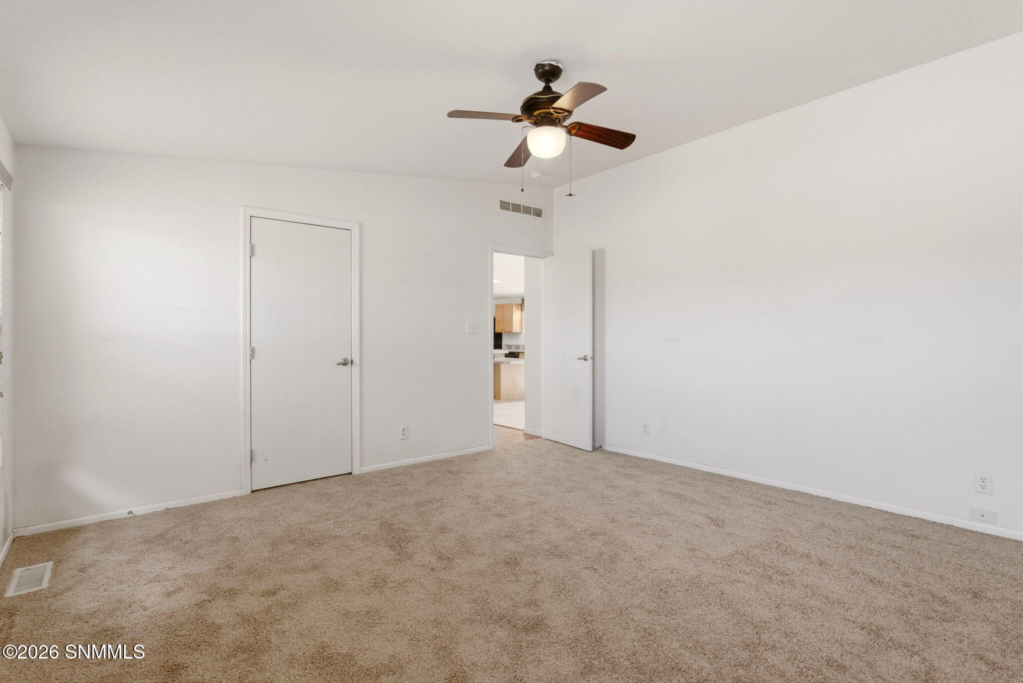 13-web-or-mls-12285-mcrae-ave