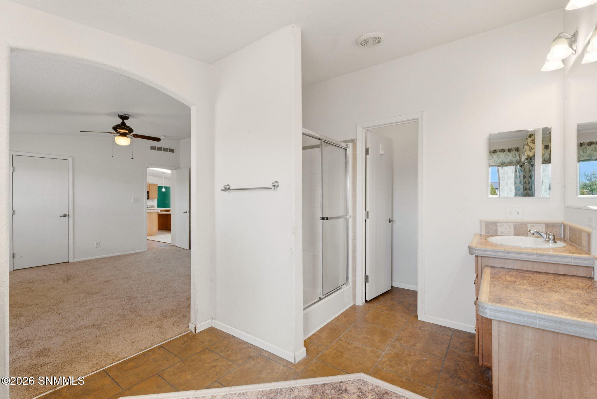 15-web-or-mls-12285-mcrae-ave