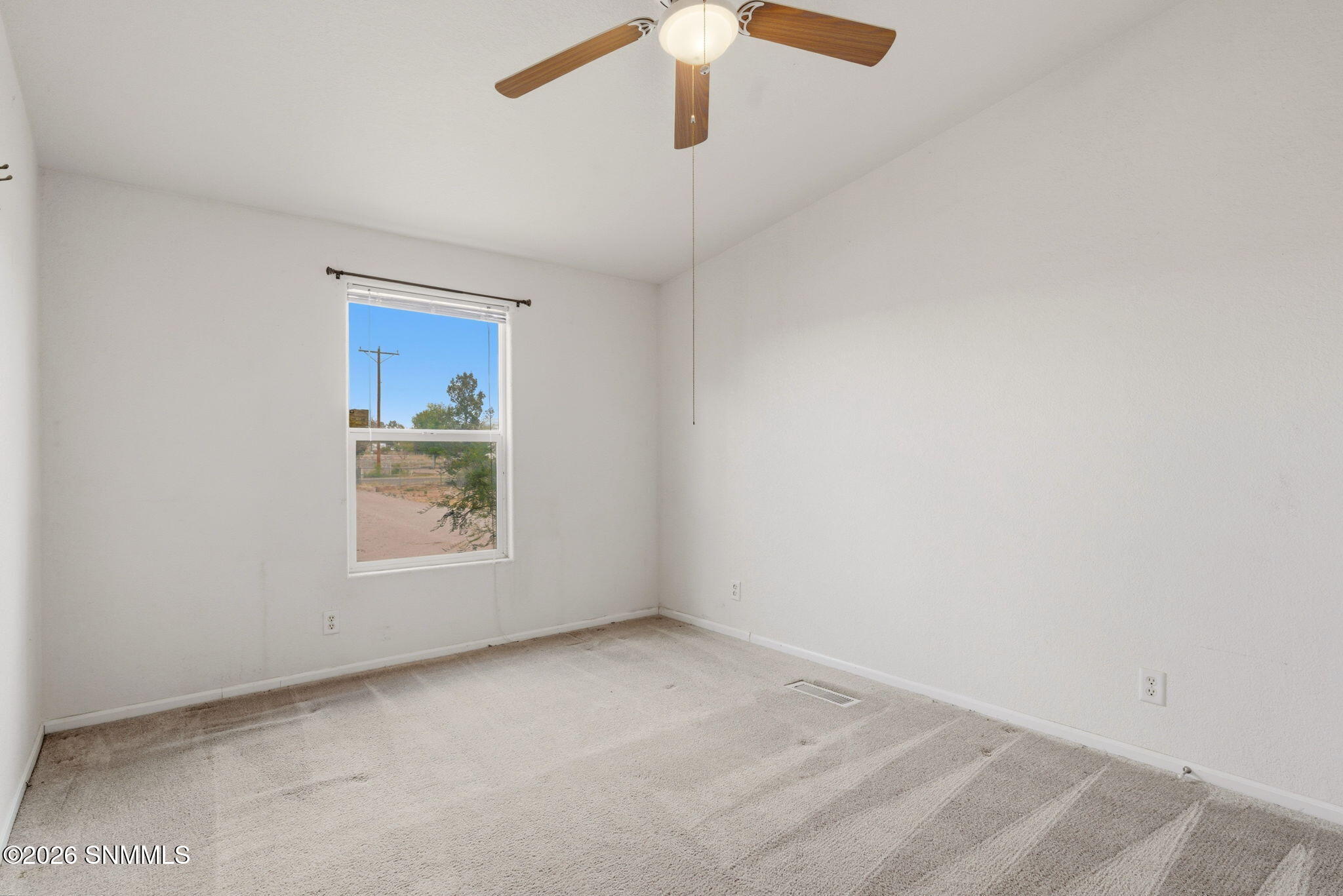 21-web-or-mls-12285-mcrae-ave