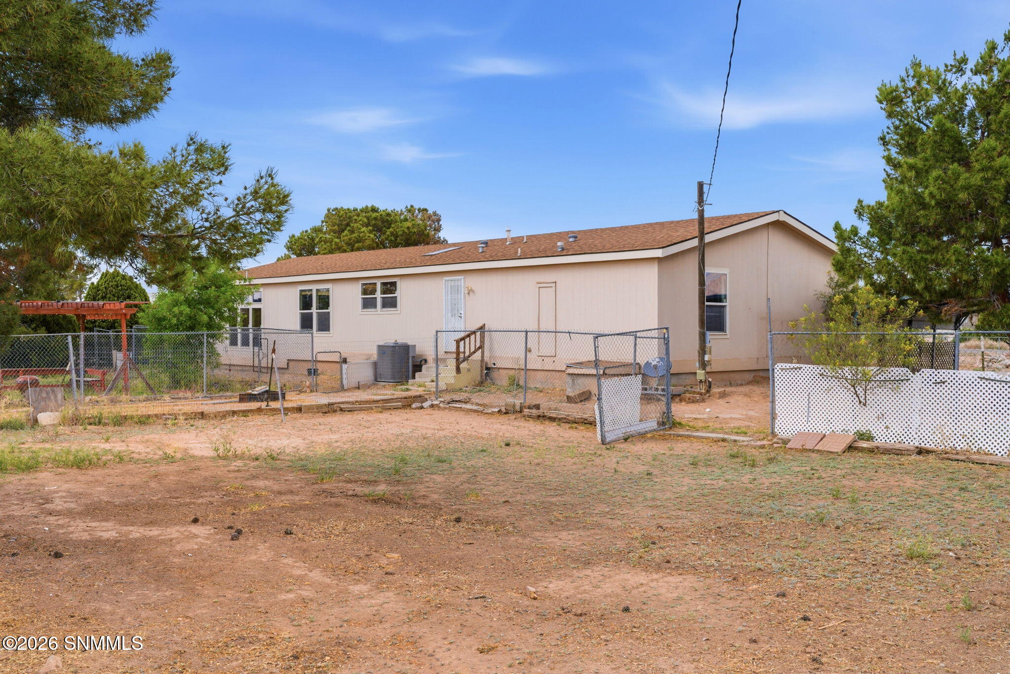 29-web-or-mls-12285-mcrae-ave