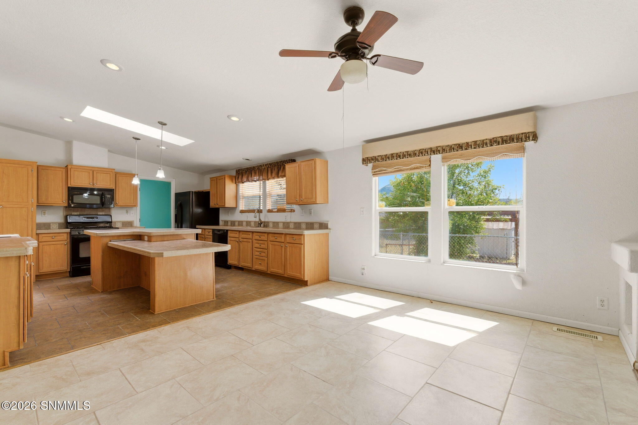 8-web-or-mls-12285-mcrae-ave