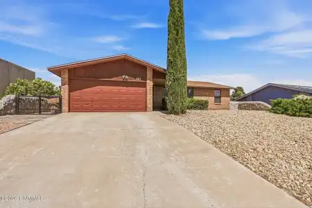 783 Stagecoach Drive, Las Cruces, New Mexico 88011, 3 Bedrooms Bedrooms, ,2 BathroomsBathrooms,Residential,For Sale,Stagecoach,2503242