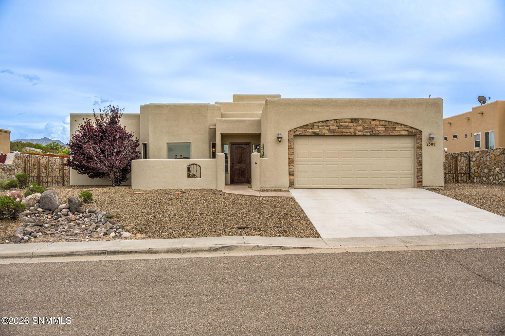 1-web-or-mls-Snappin Homes (Penasco2508)