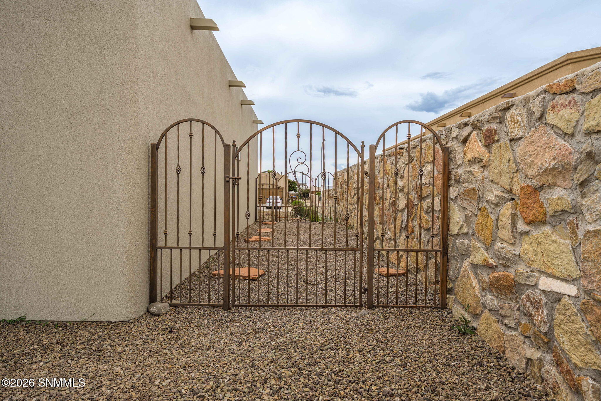 61-web-or-mls-Snappin Homes (Penasco2508