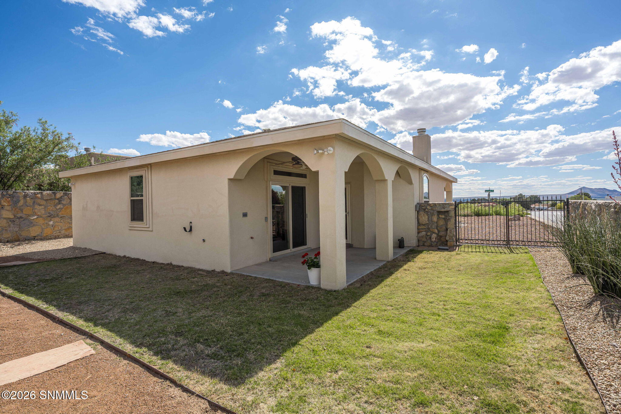 37-web-or-mls-Snappin Homes (Nemesh4074)