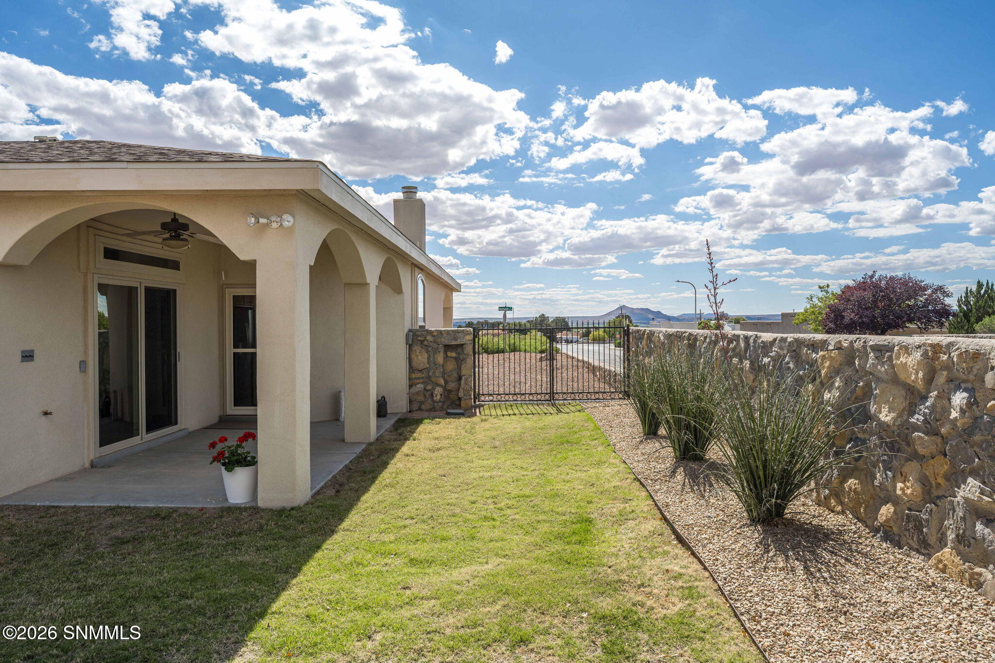 38-web-or-mls-Snappin Homes (Nemesh4074)