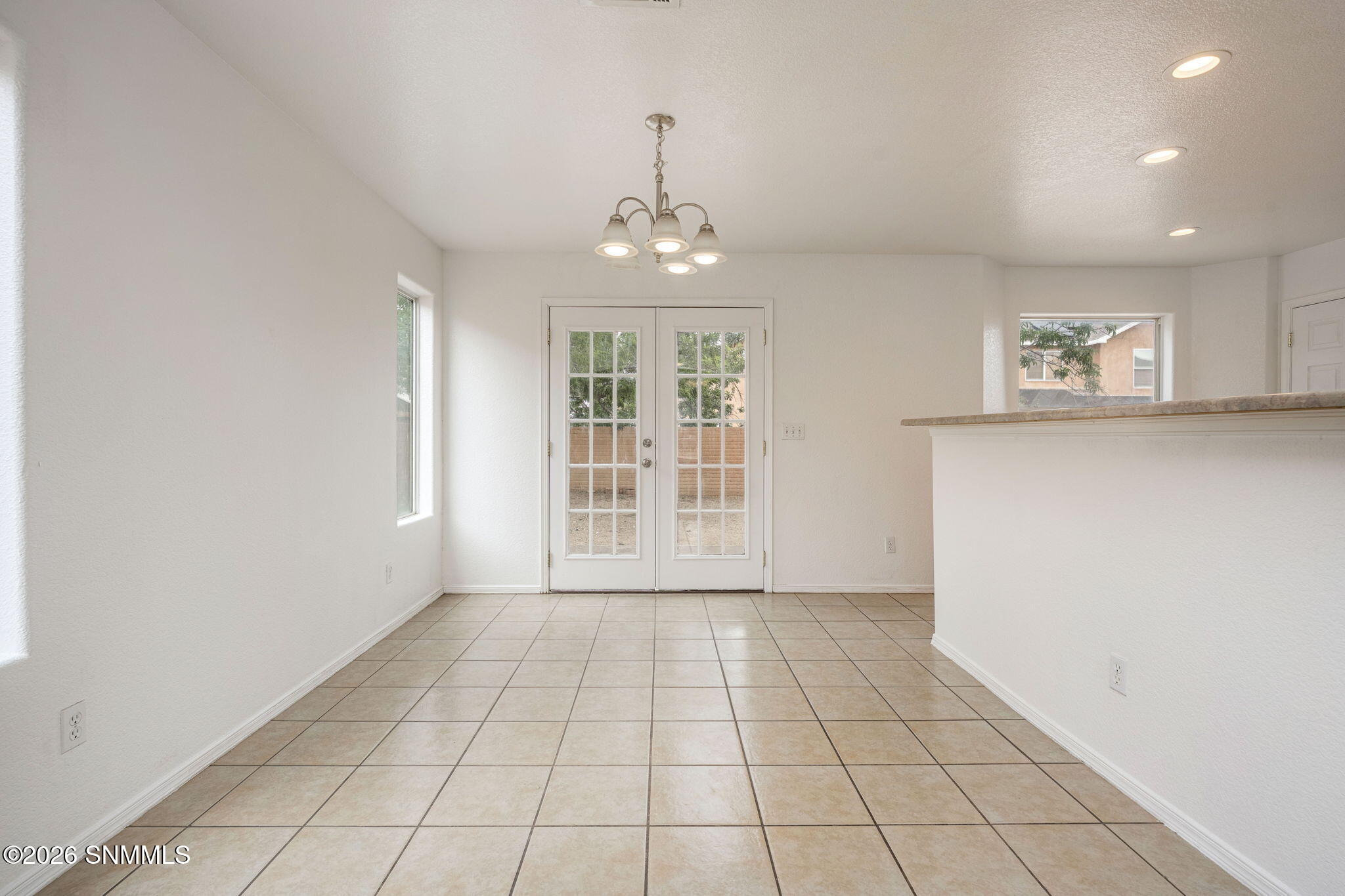 10-web-or-mls-Snappin Homes (Ancho2836)-