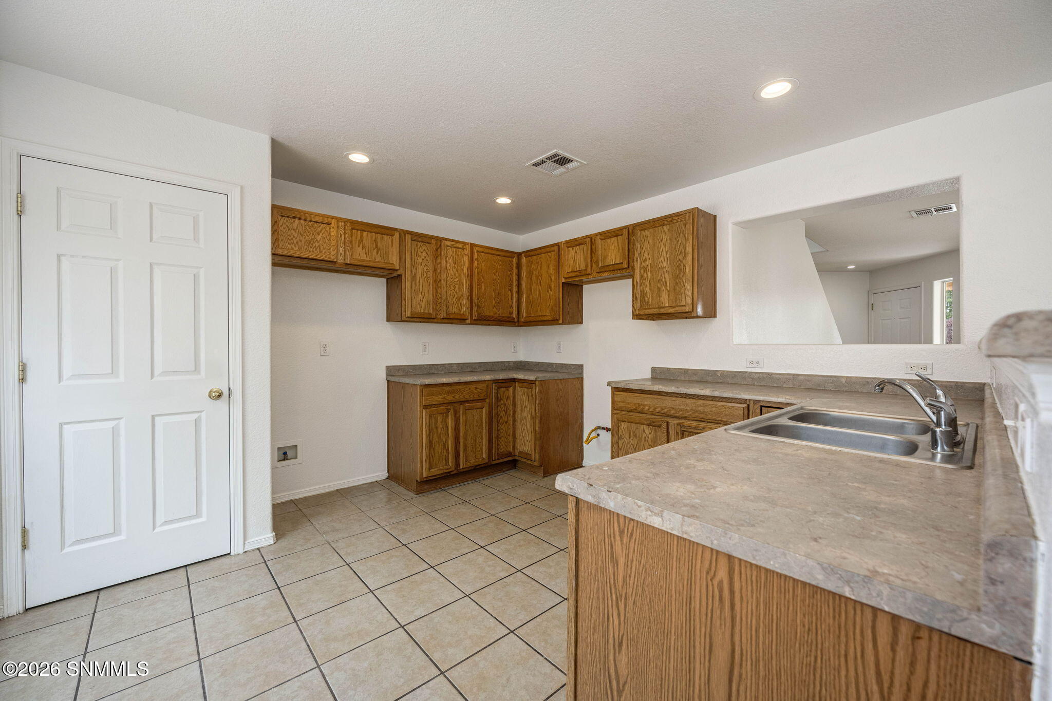 12-web-or-mls-Snappin Homes (Ancho2836)-