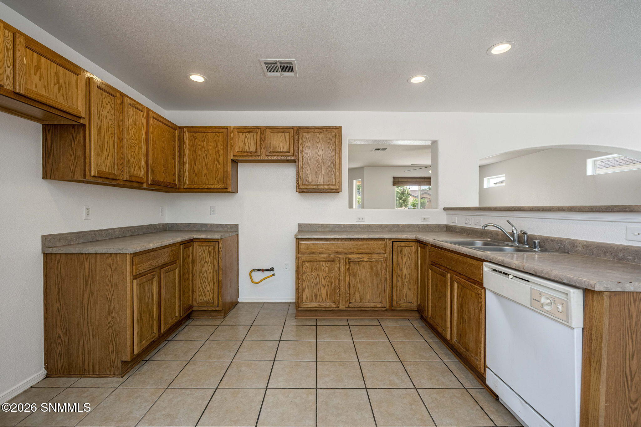 13-web-or-mls-Snappin Homes (Ancho2836)-