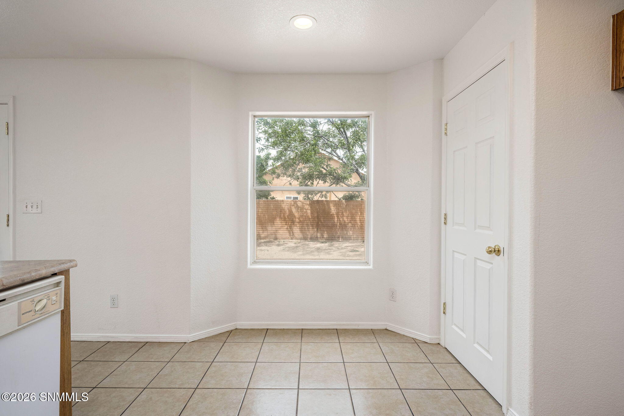 15-web-or-mls-Snappin Homes (Ancho2836)-