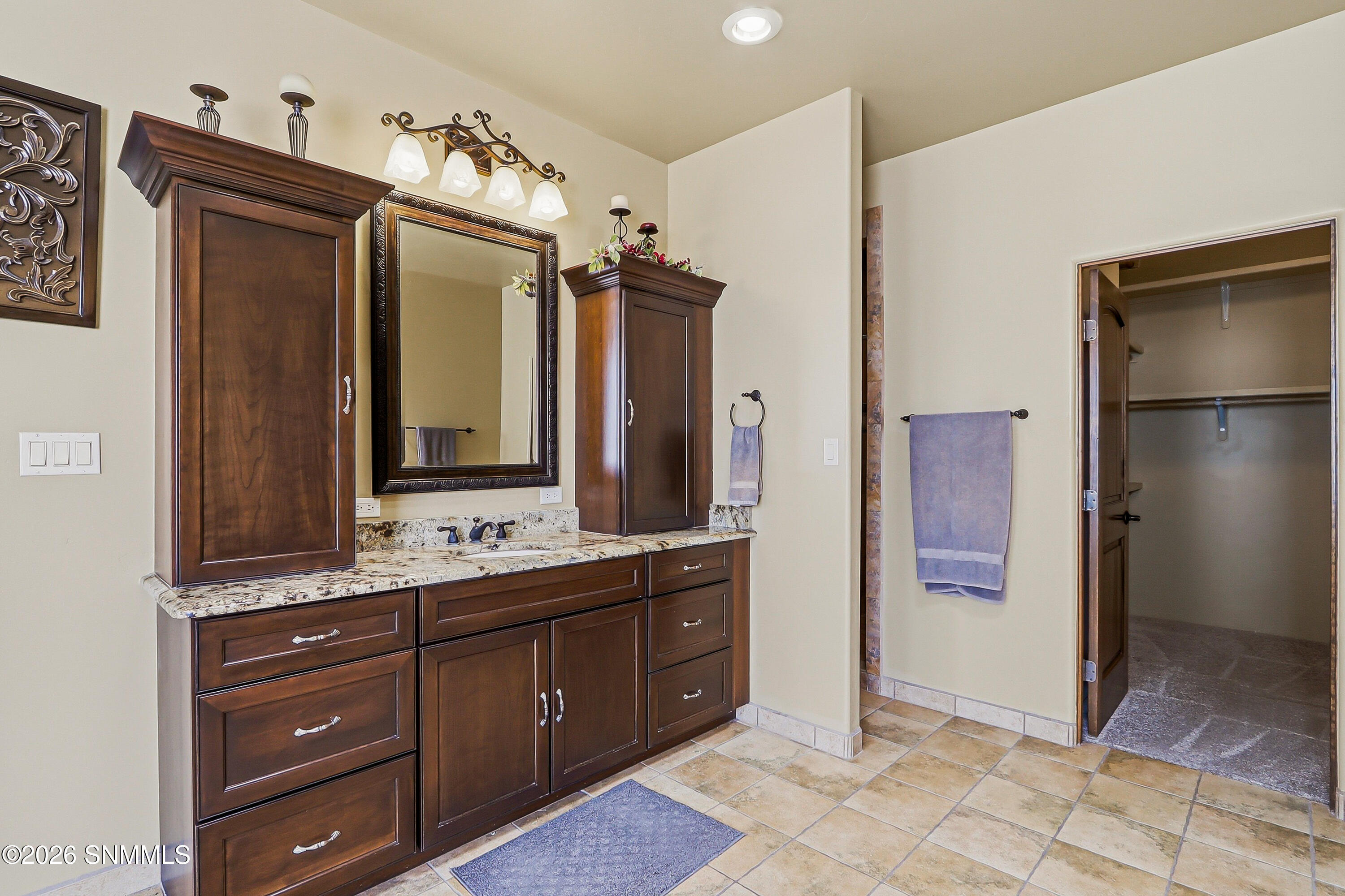 810 Banna - Photo 54