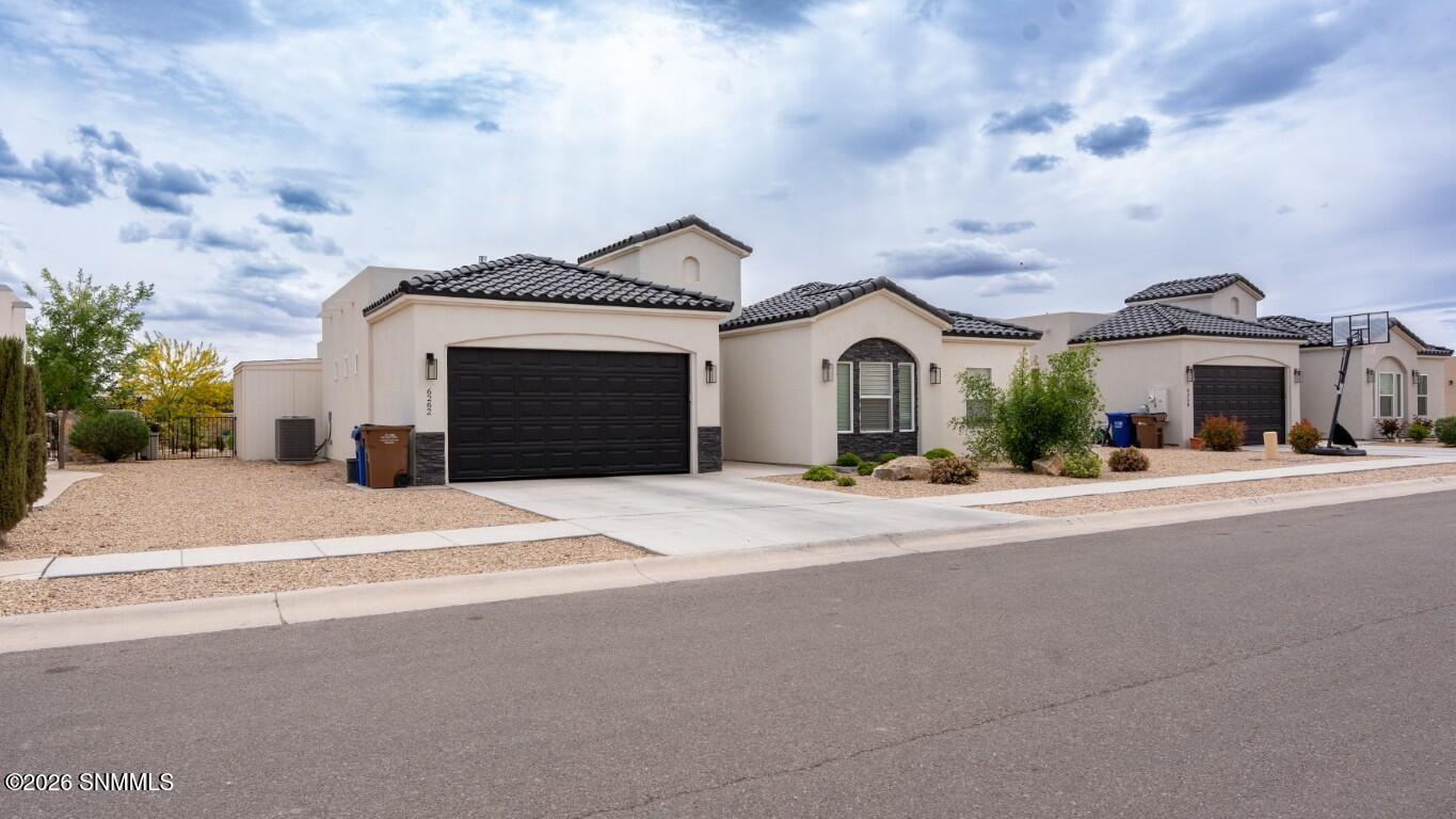 003 front House Angle full