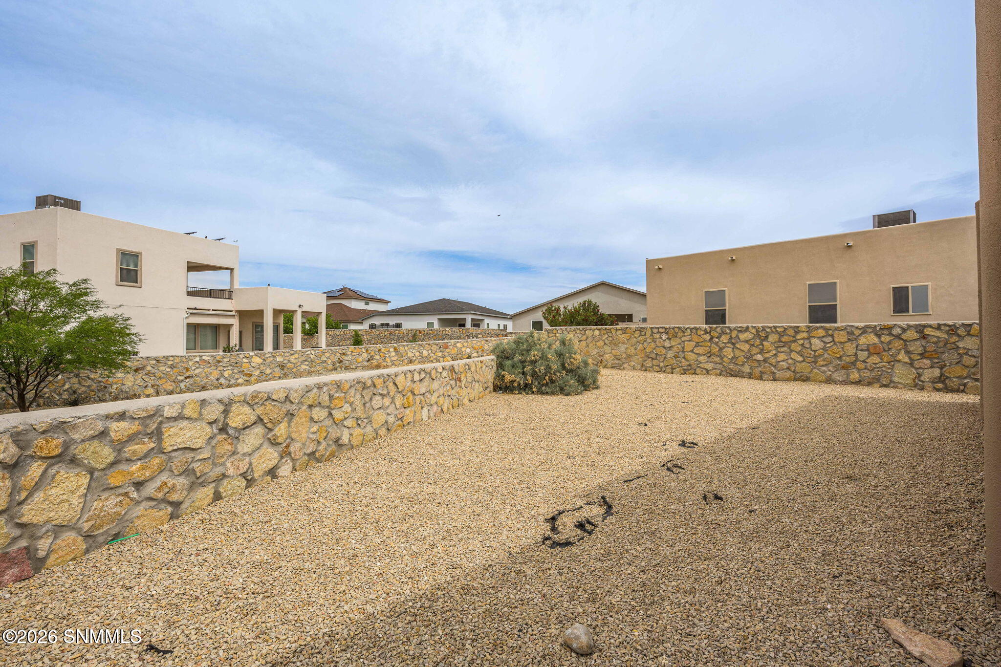 30-web-or-mls-Snappin Homes (ViaDelValle