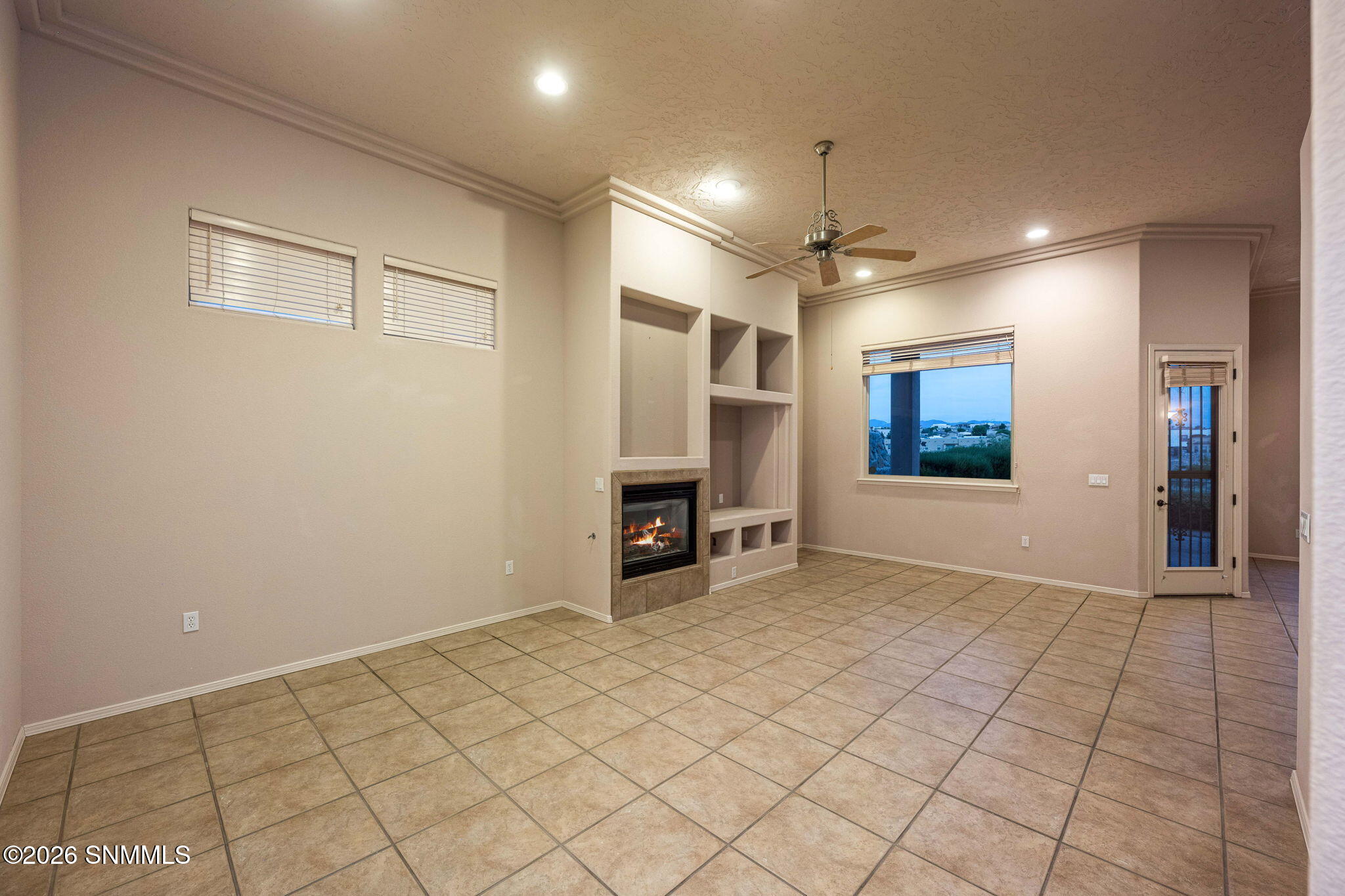 8-web-or-mls-Snappin Homes (Boulders1676