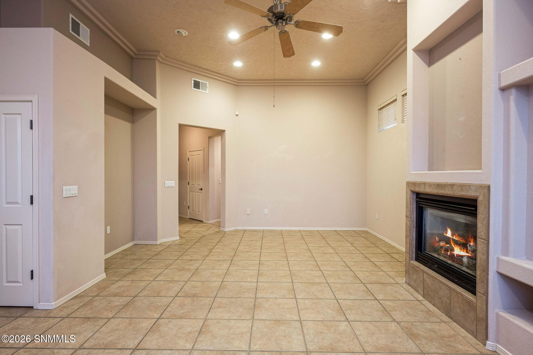 10-web-or-mls-Snappin Homes (Boulders167