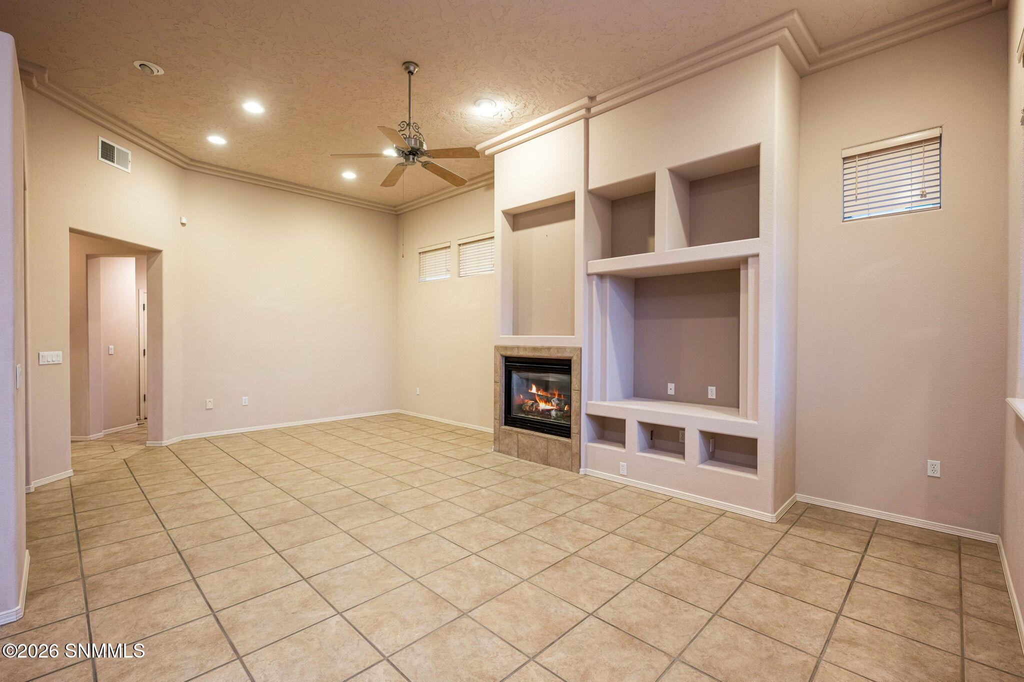 11-web-or-mls-Snappin Homes (Boulders167