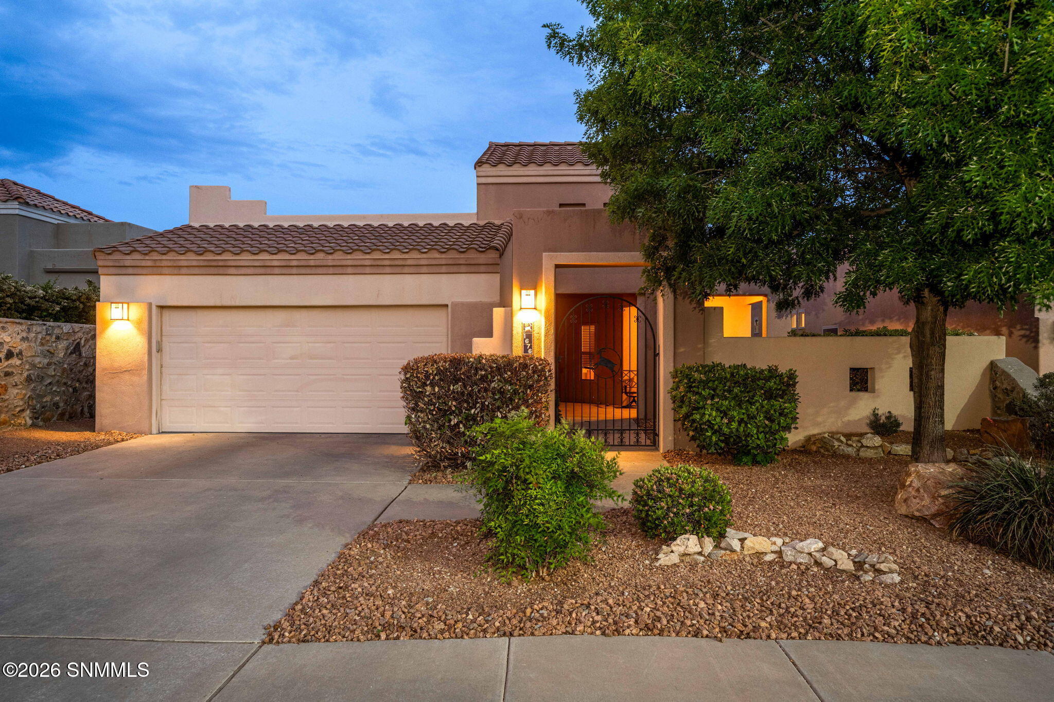 2-web-or-mls-Snappin Homes (Boulders1676