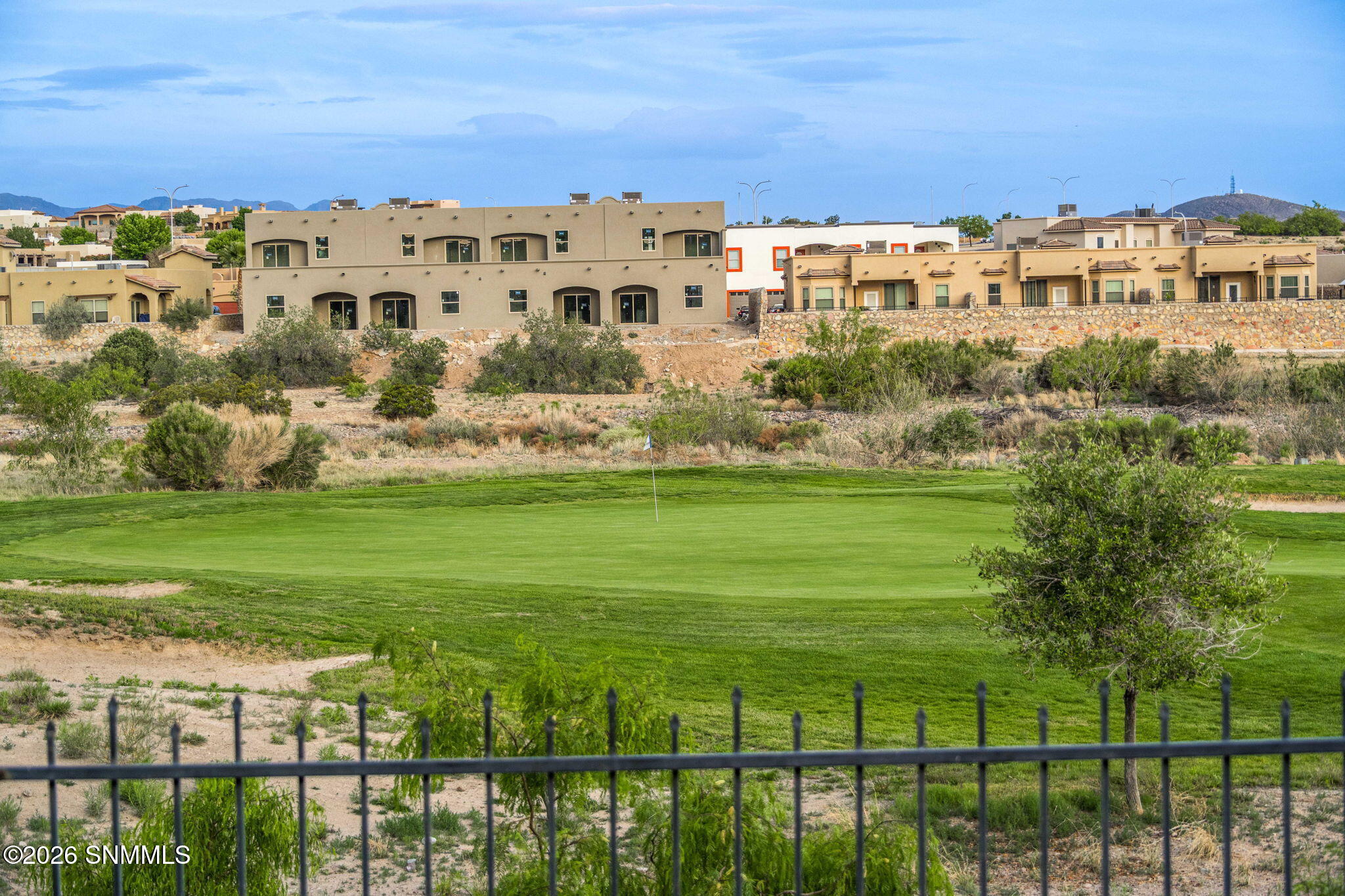 40-web-or-mls-Snappin Homes (Boulders167