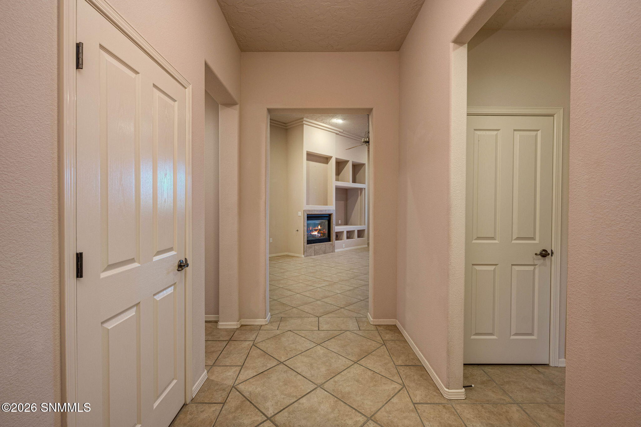 6-web-or-mls-Snappin Homes (Boulders1676