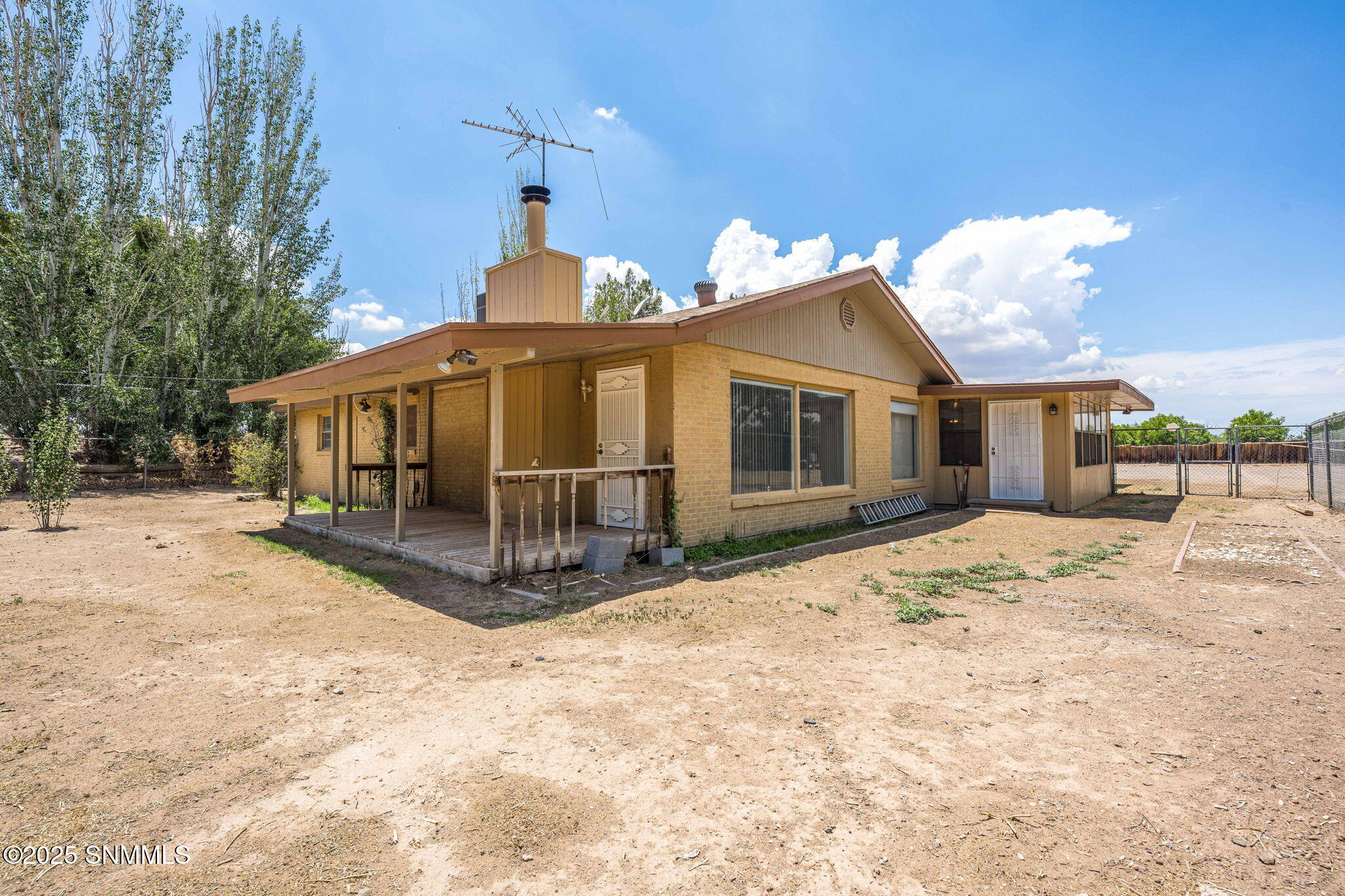 33-web-or-mls-Snappin Homes (DonaAna2265