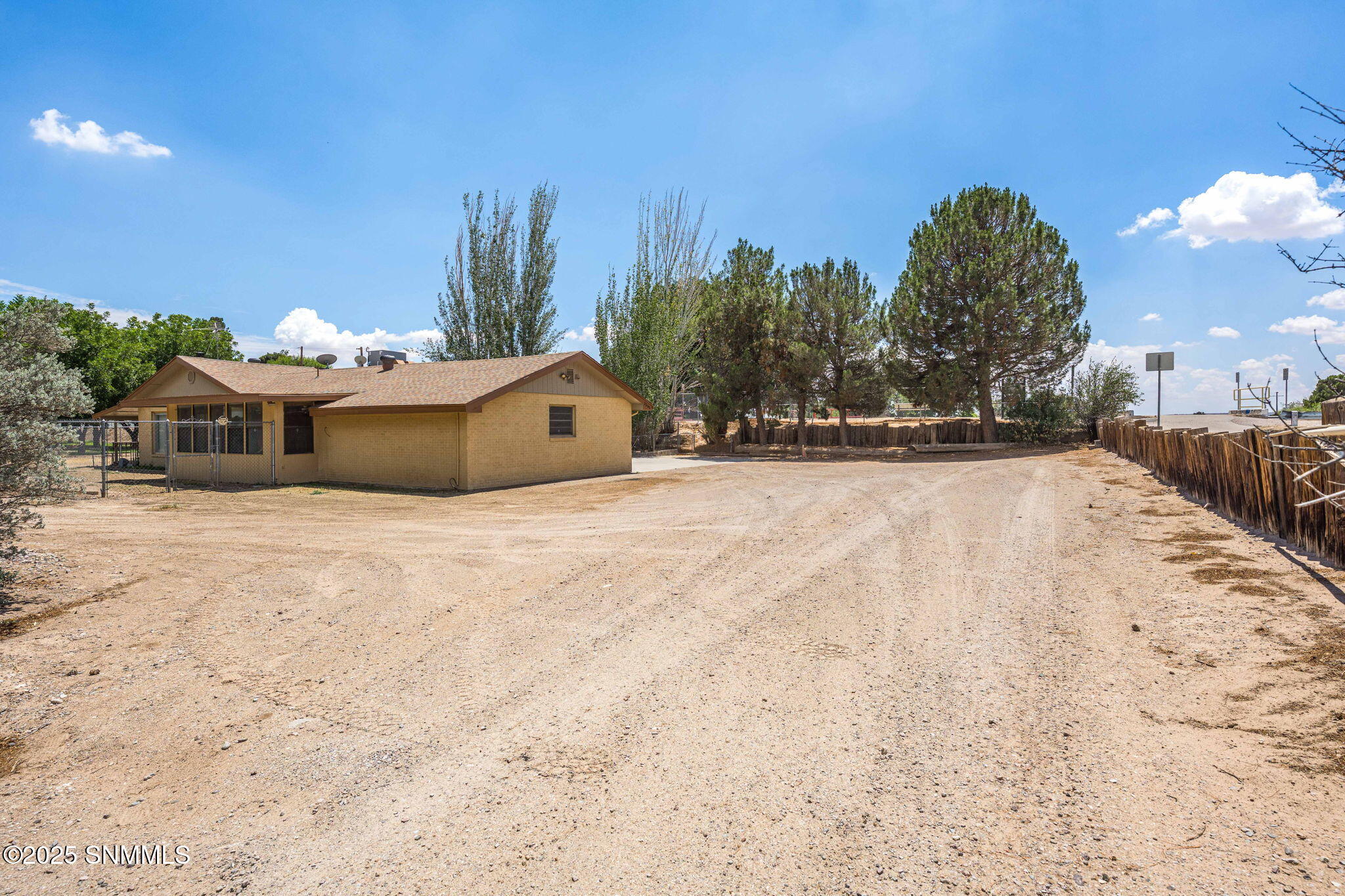 45-web-or-mls-Snappin Homes (DonaAna2265