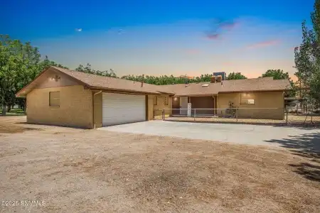 2265 Dona Ana Road, Las Cruces, New Mexico 88007, 3 Bedrooms Bedrooms, ,1.75 BathroomsBathrooms,Residential,For Sale,Dona Ana,2501984