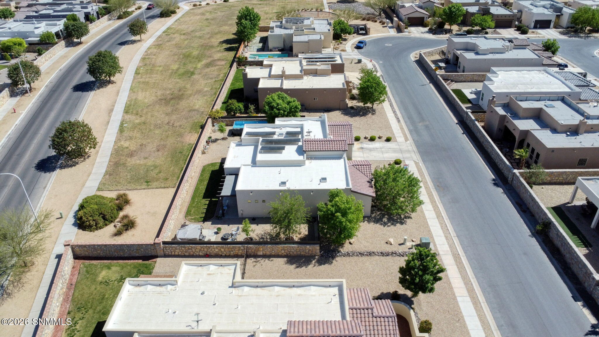 64-web-or-mls-DJI_0033