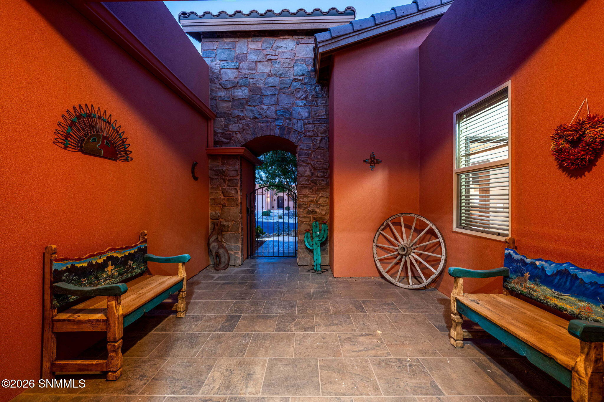 5-web-or-mls-Snappin Homes (Isleta4335)-