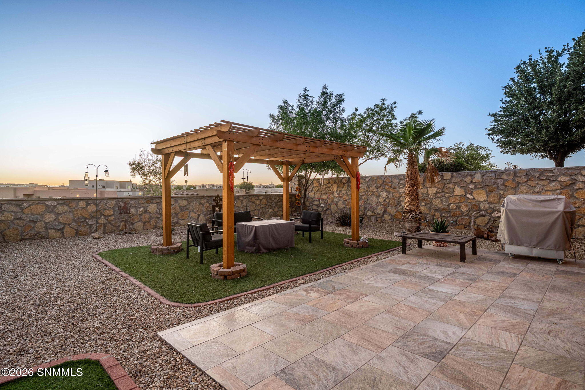 45-web-or-mls-Snappin Homes (Isleta4335)