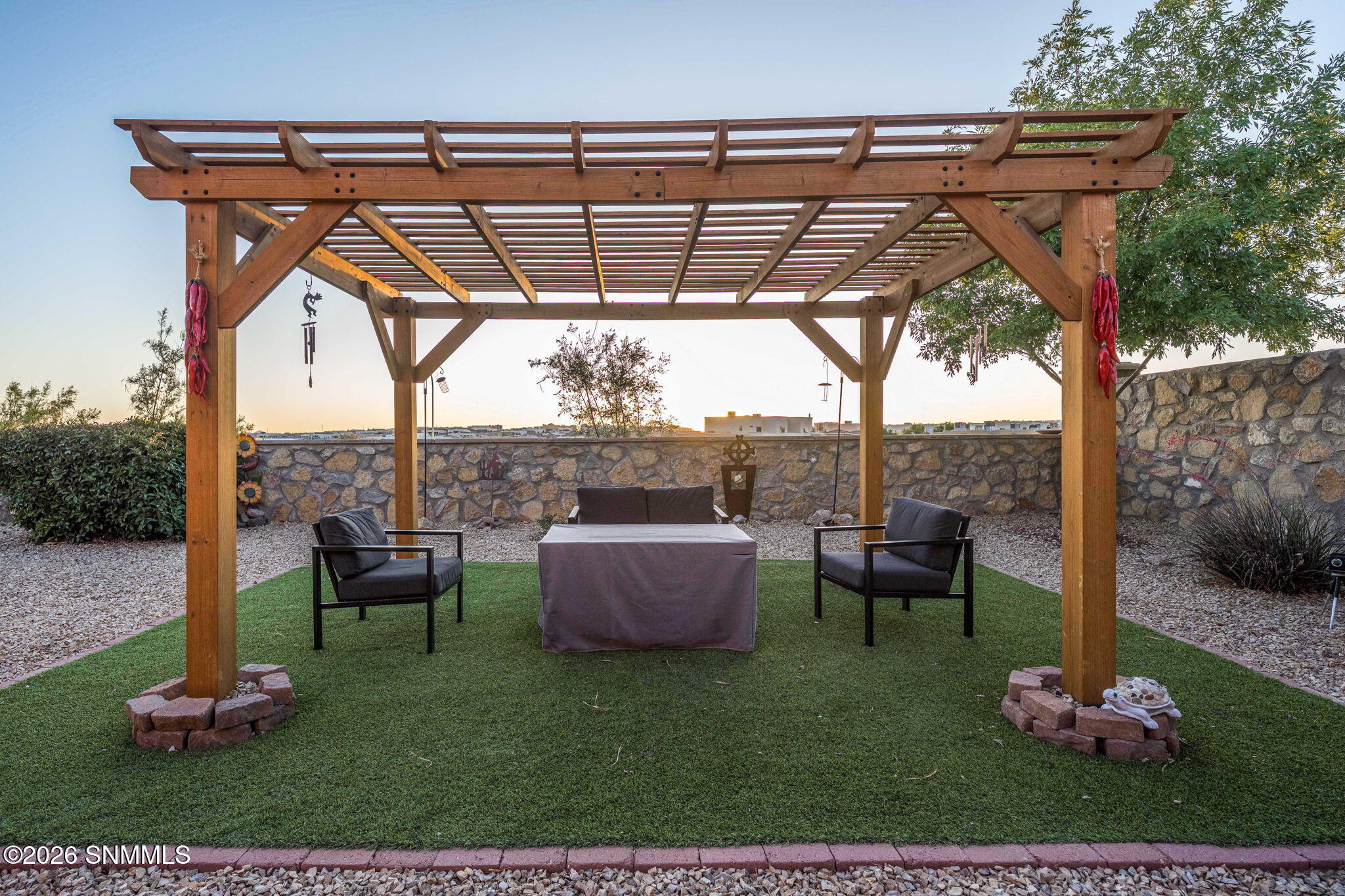 46-web-or-mls-Snappin Homes (Isleta4335)