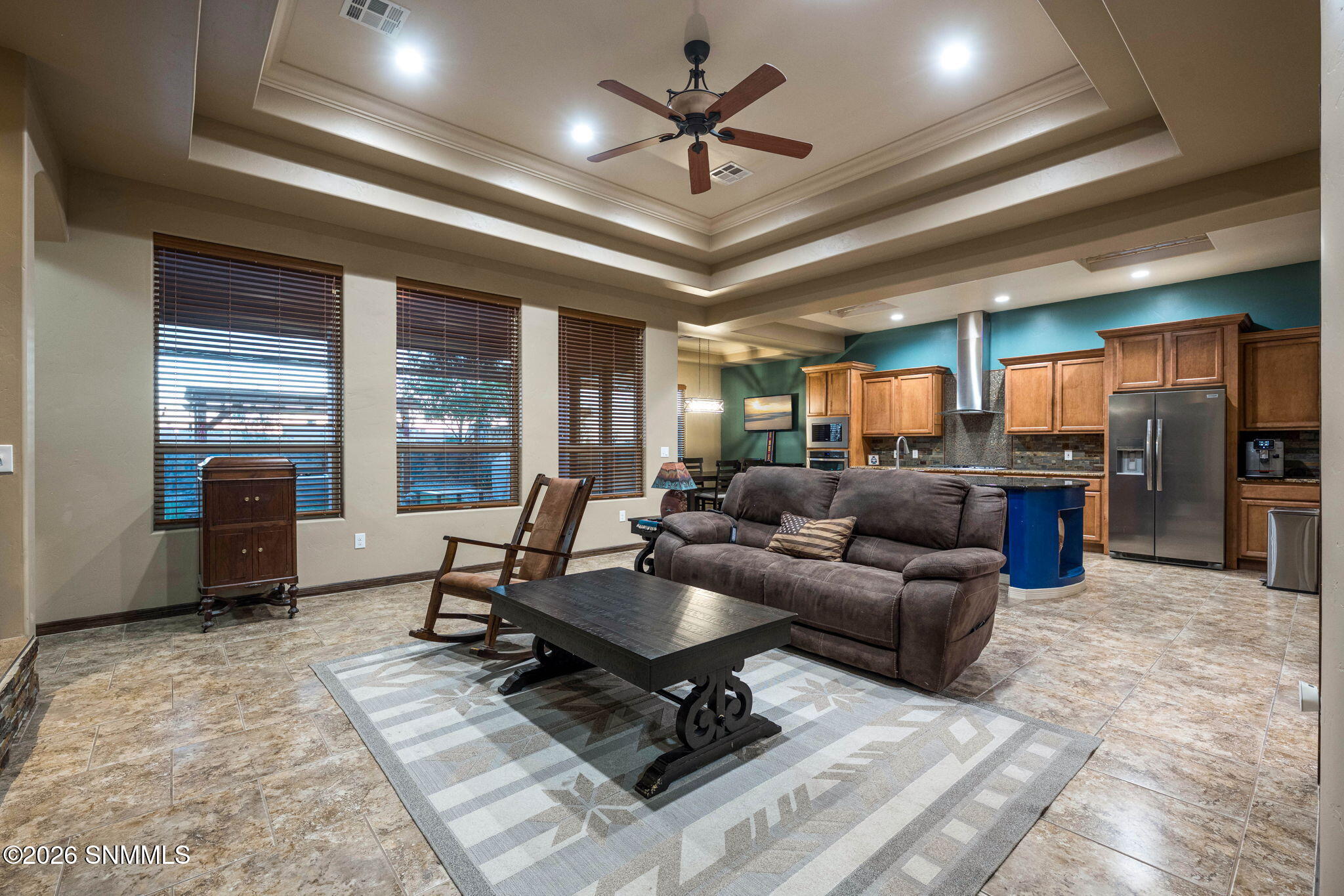 8-web-or-mls-Snappin Homes (Isleta4335)-