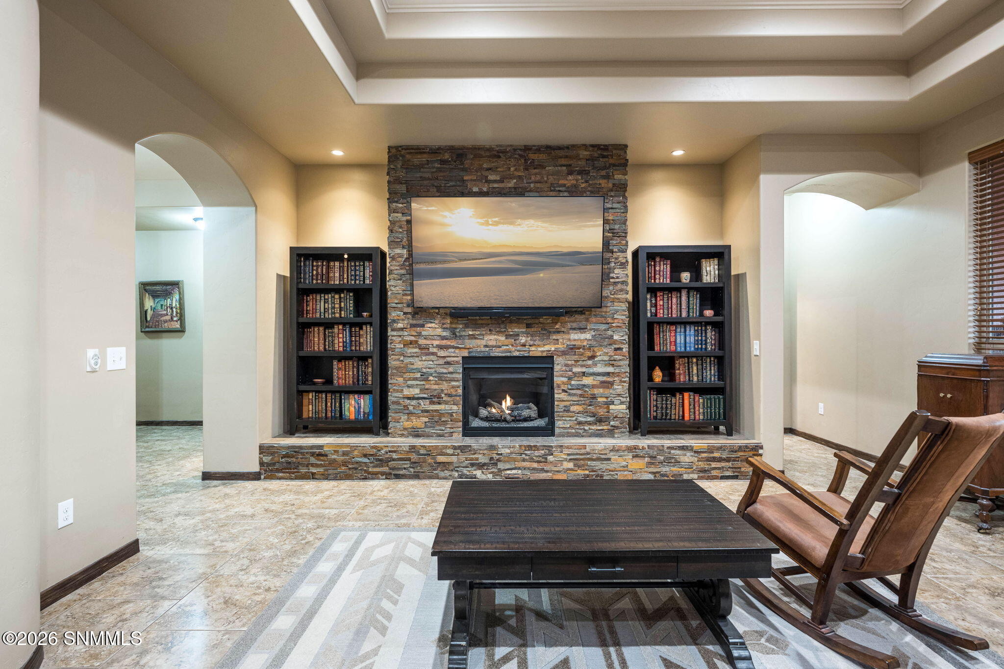 10-web-or-mls-Snappin Homes (Isleta4335)