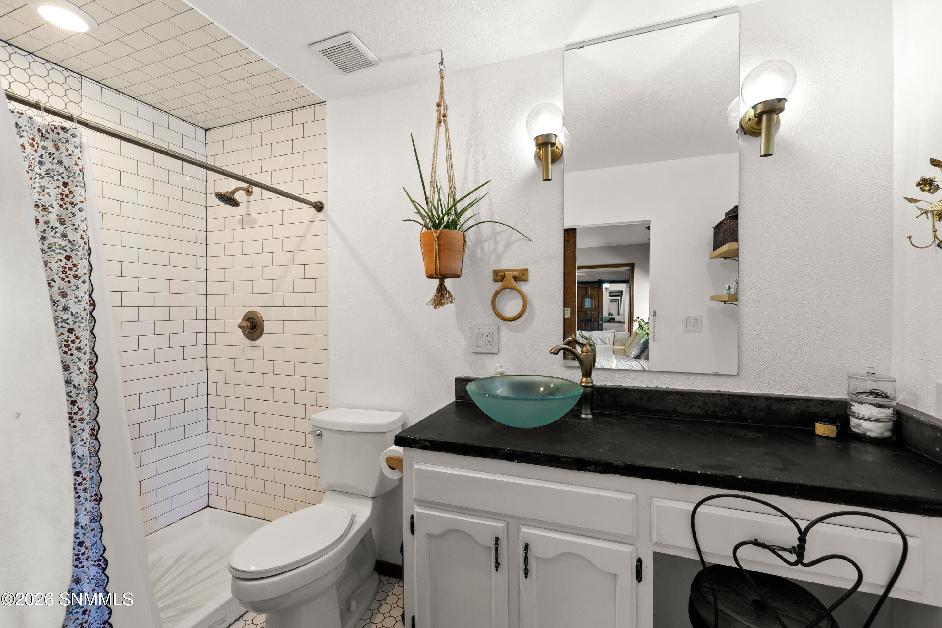 1655-Candelight-MLS-Camera-Guy-18