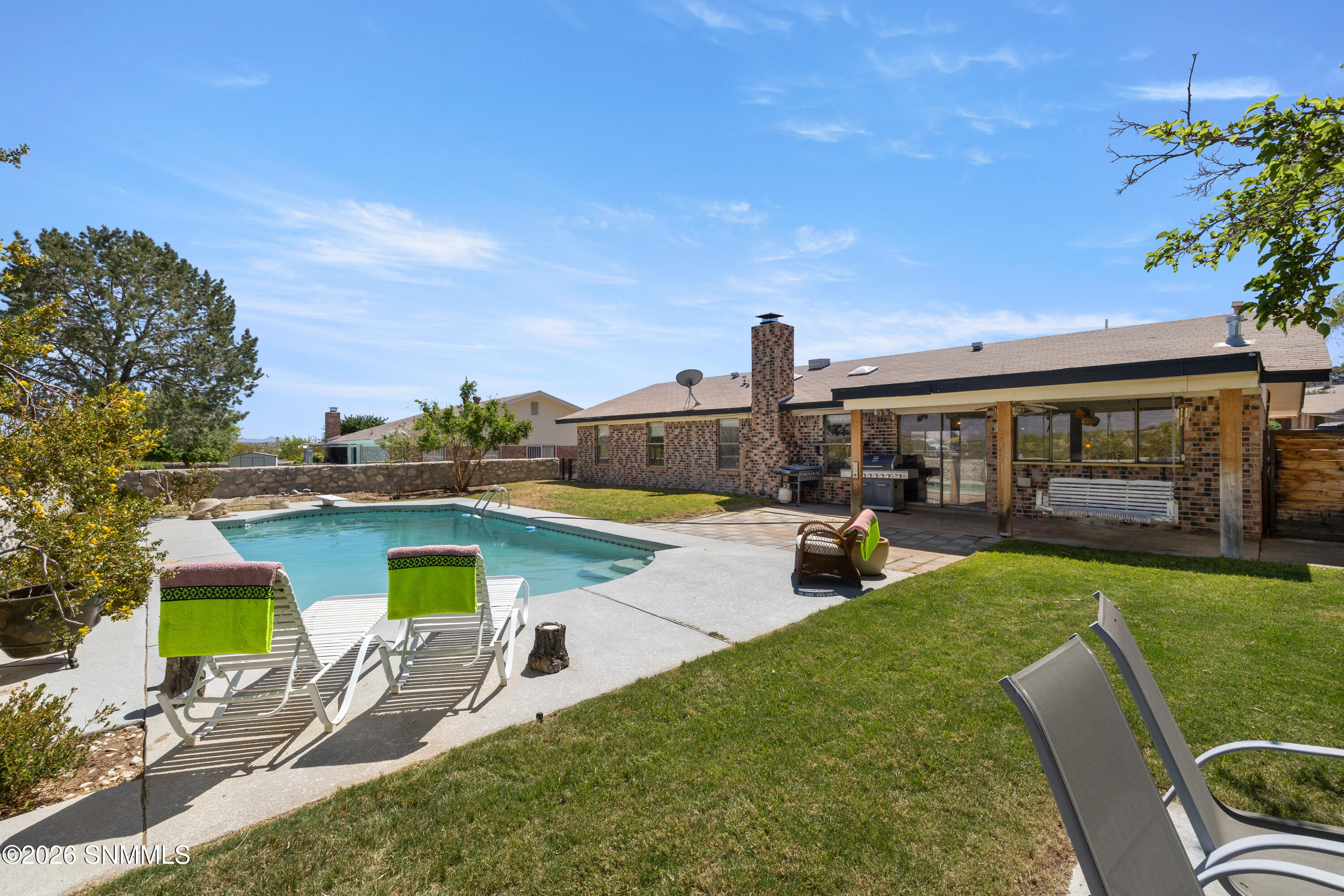 1655-Candelight-MLS-Camera-Guy-27