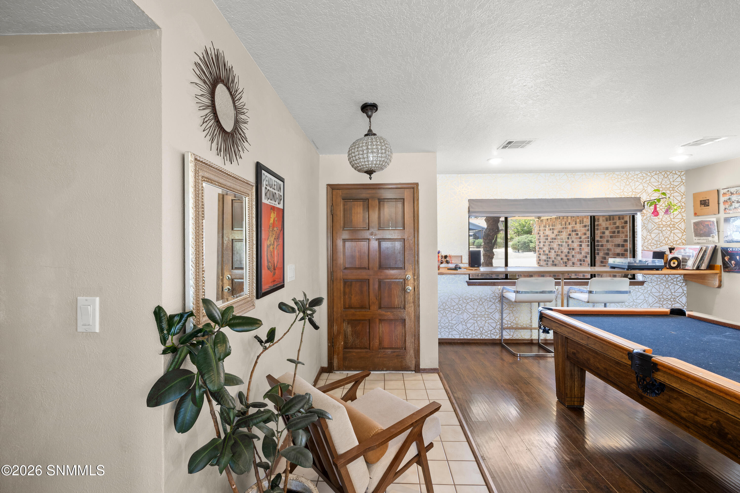 1655-Candelight-MLS-Camera-Guy-6