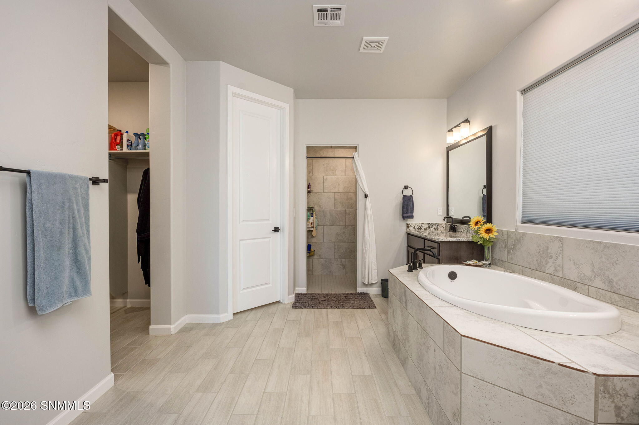 26-web-or-mls-Snappin Homes (RedCap391)-