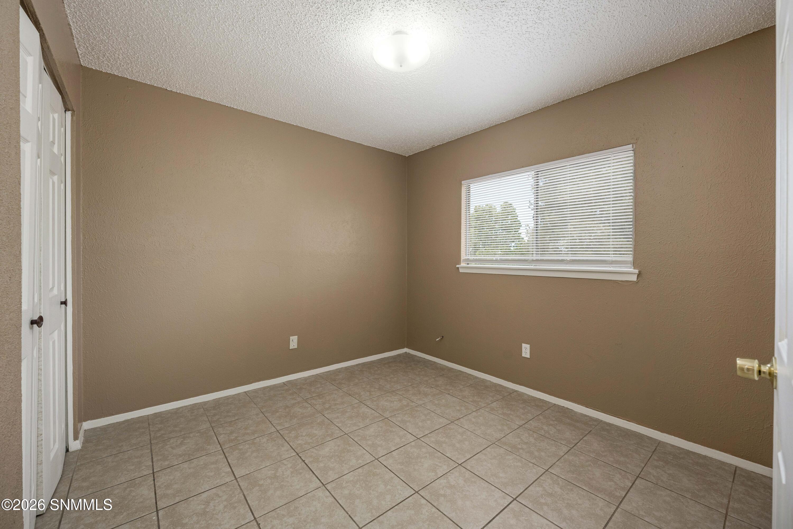 Snappin Homes (Cummings1971)-19