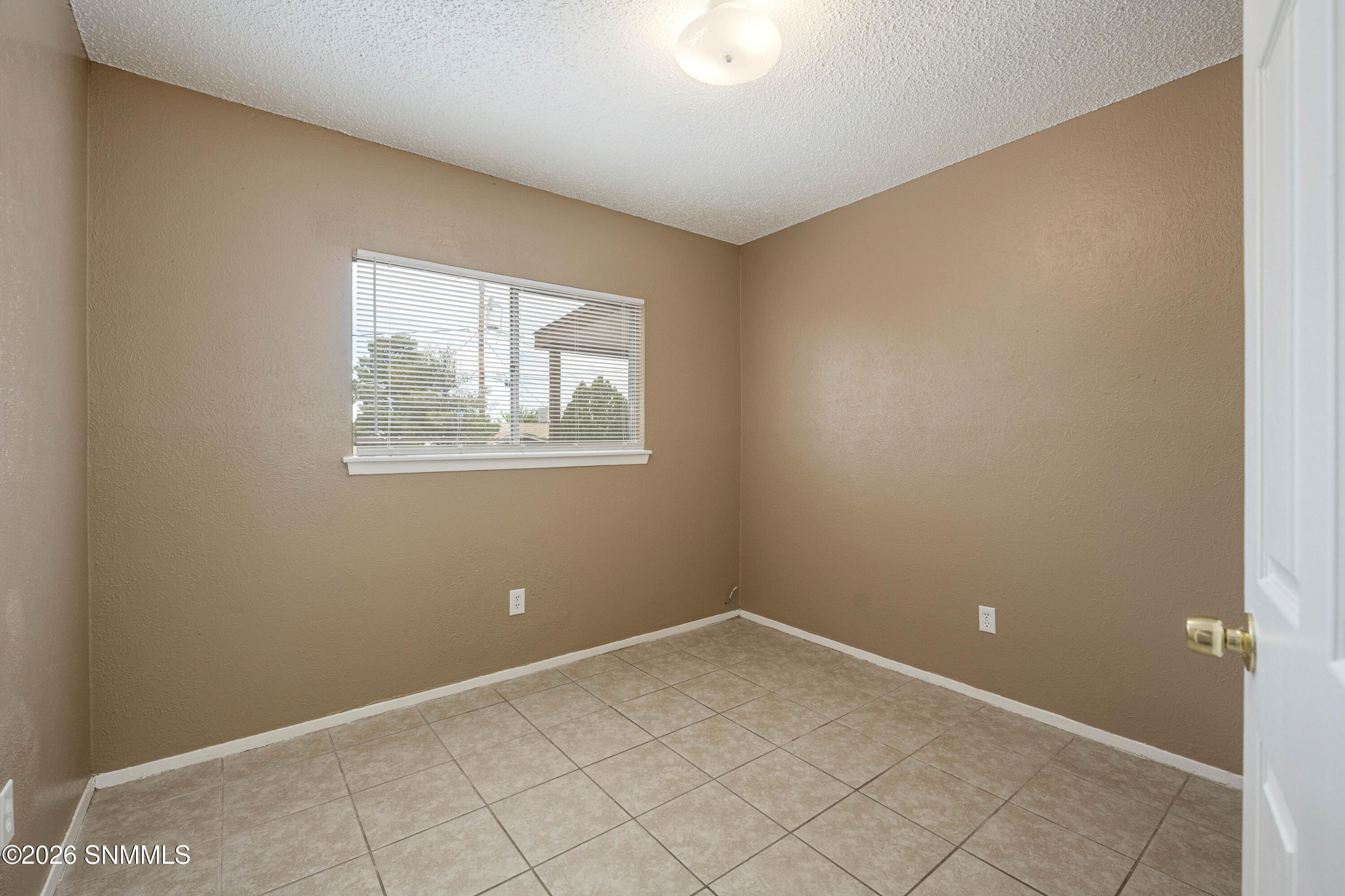 Snappin Homes (Cummings1971)-20