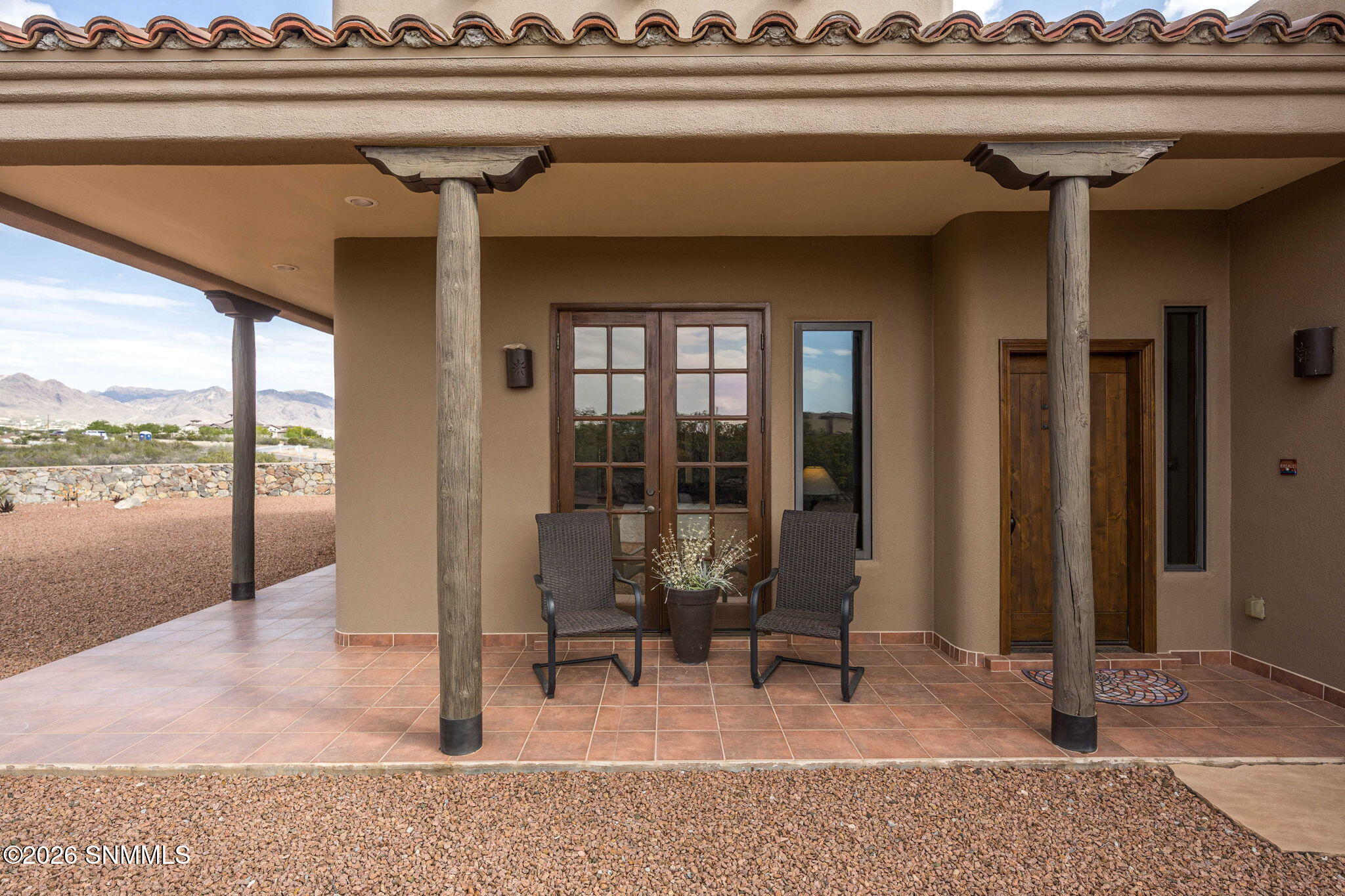 4-web-or-mls-Snappin Homes (LionDenCanyo