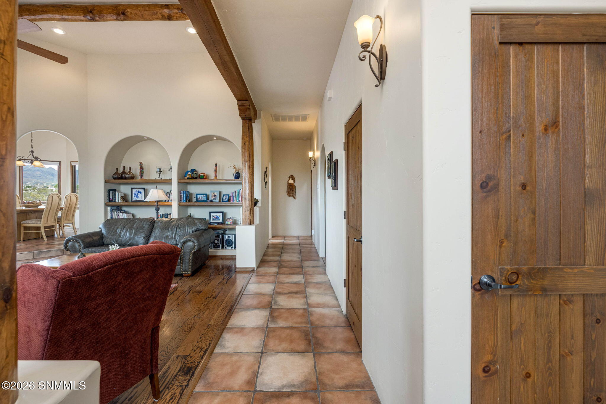 5-web-or-mls-Snappin Homes (LionDenCanyo