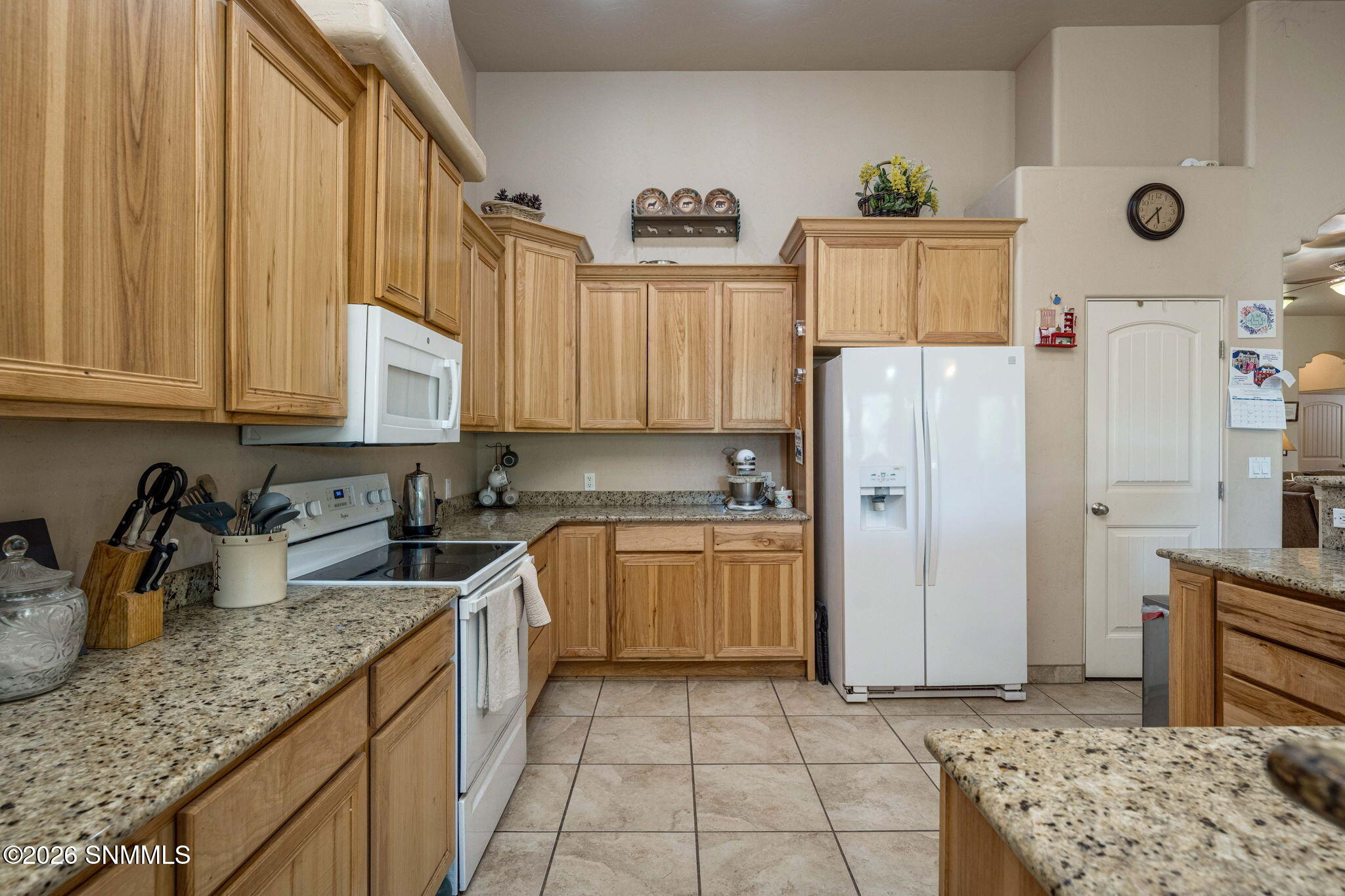 18-web-or-mls-Snappin Homes (Wall293)-18