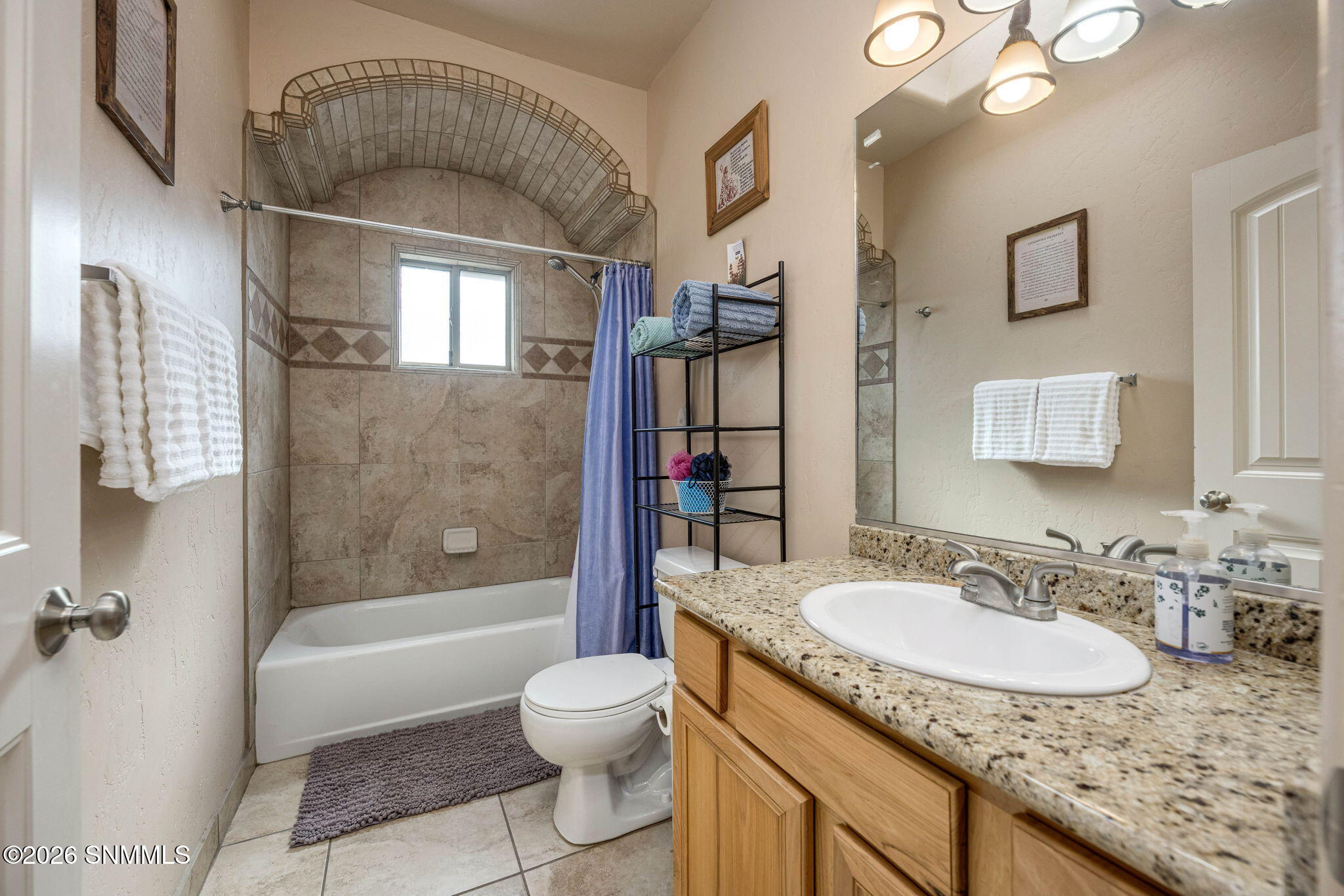 32-web-or-mls-Snappin Homes (Wall293)-32