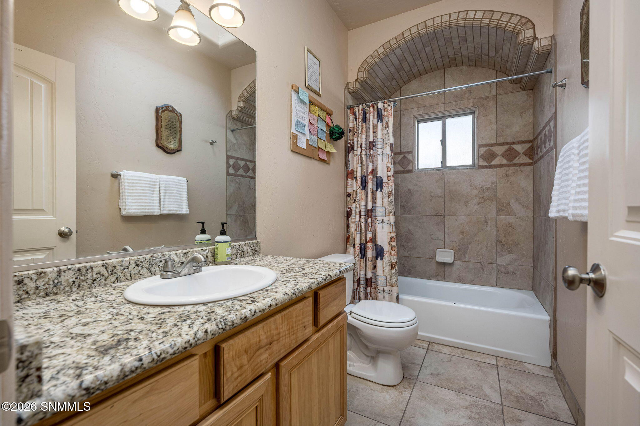 35-web-or-mls-Snappin Homes (Wall293)-35