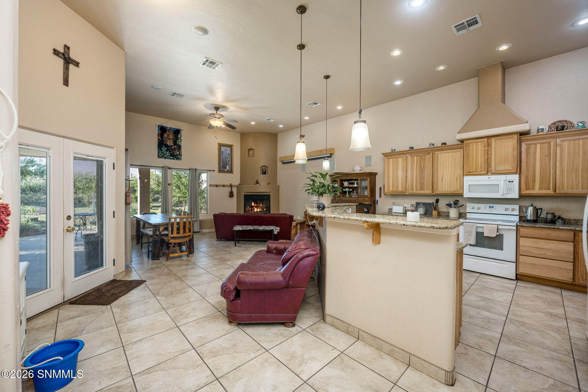 12-web-or-mls-Snappin Homes (Wall293)-12