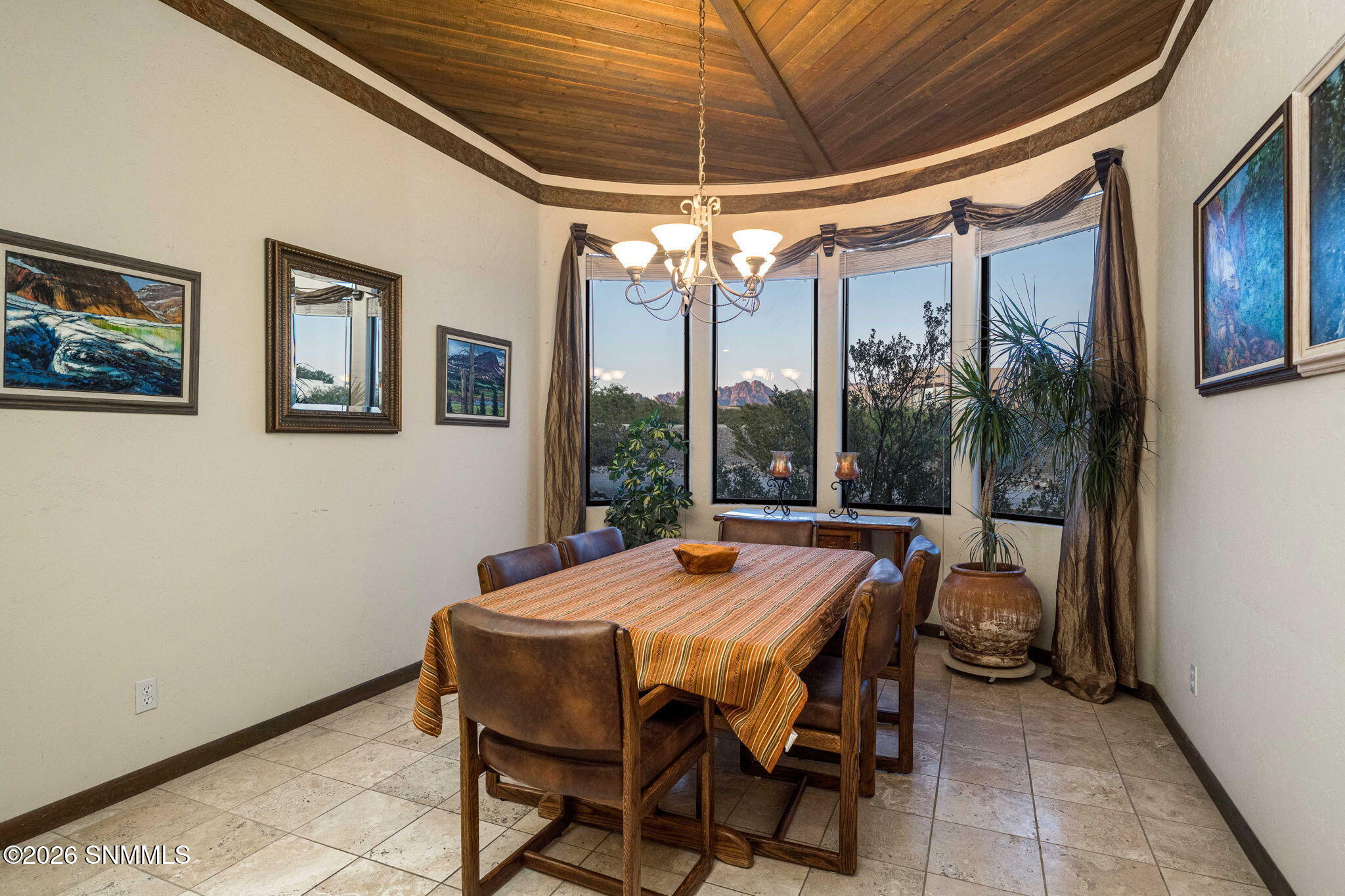 20-web-or-mls-Snappin Homes (Superstitio