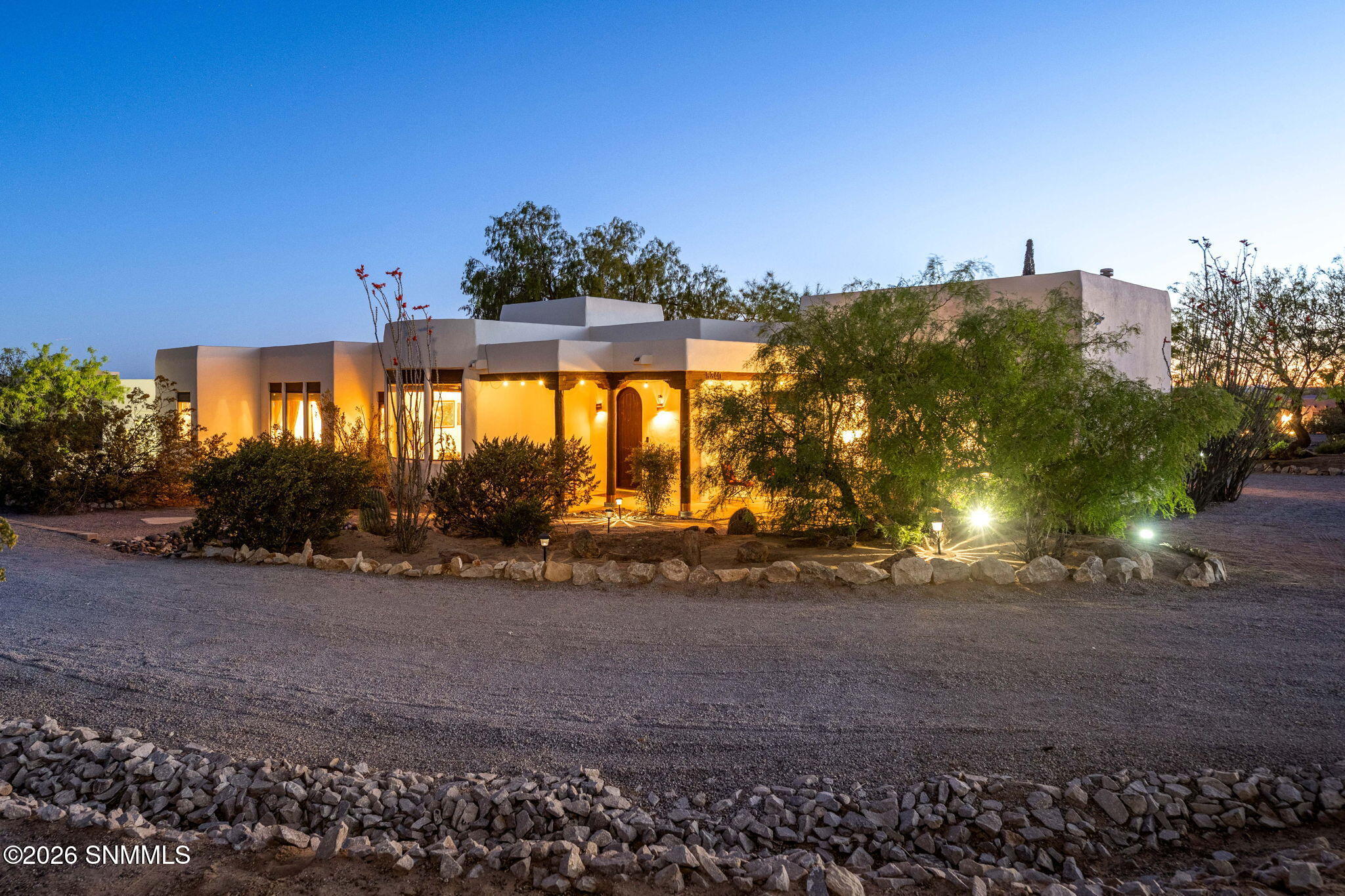 2-web-or-mls-Snappin Homes (Superstition