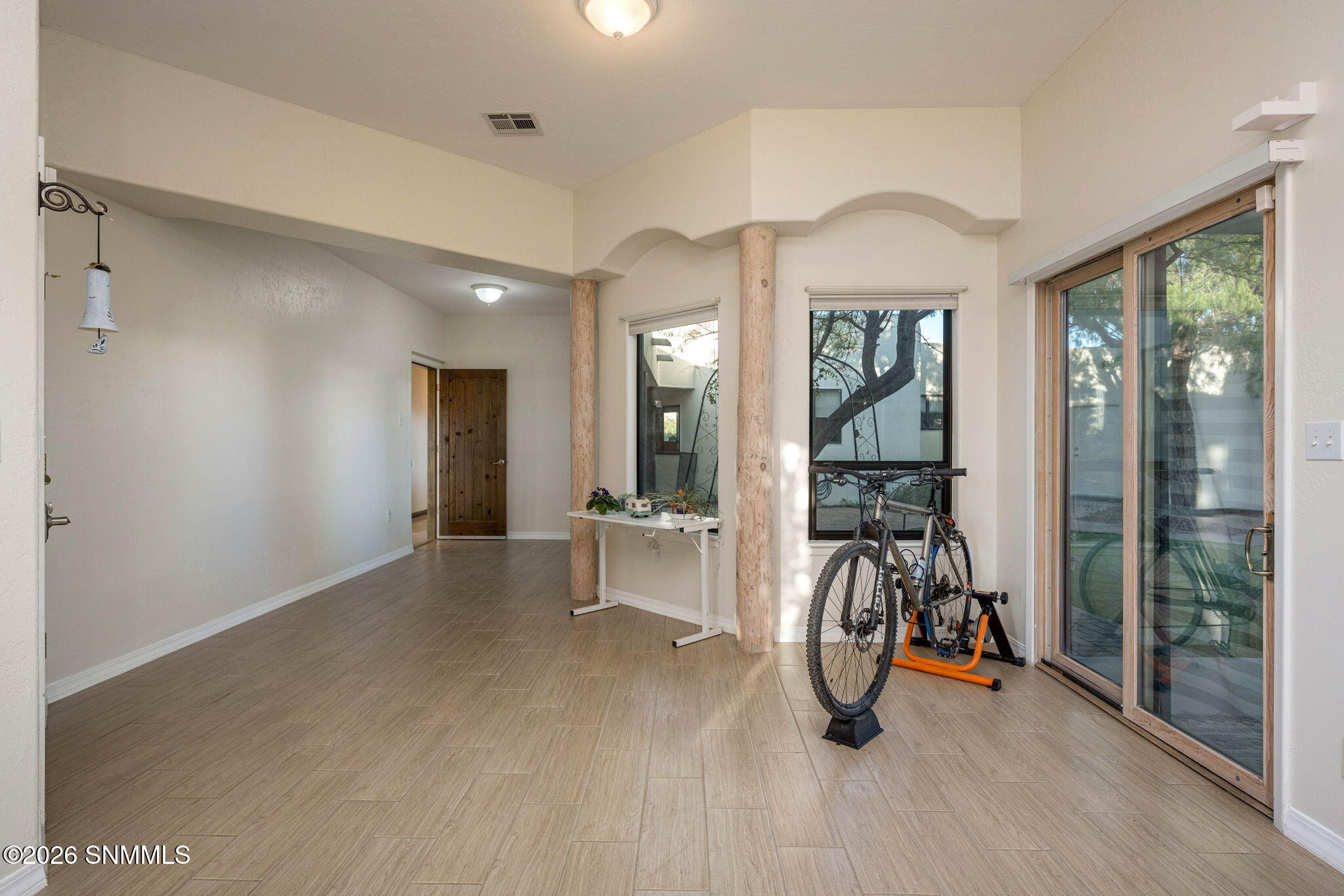 38-web-or-mls-Snappin Homes (Superstitio