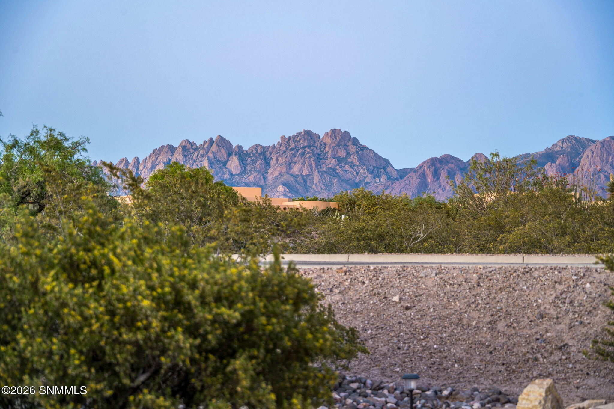 68-web-or-mls-Snappin Homes (Superstitio